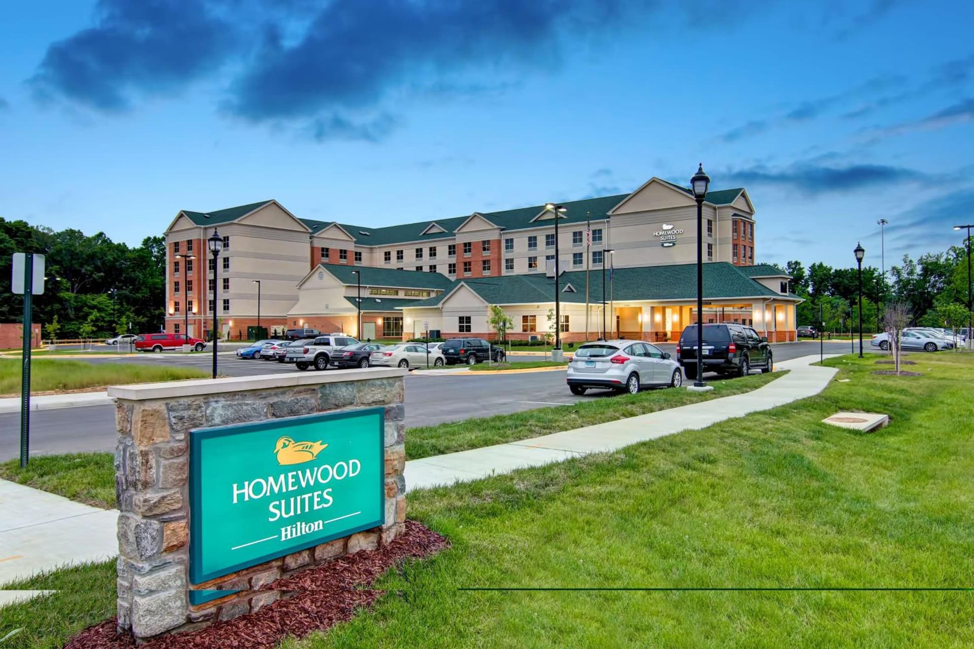 Homewood Suites by Hilton Woodbridge featured exterior or lobby in Woodbridge, VA — similar hotel