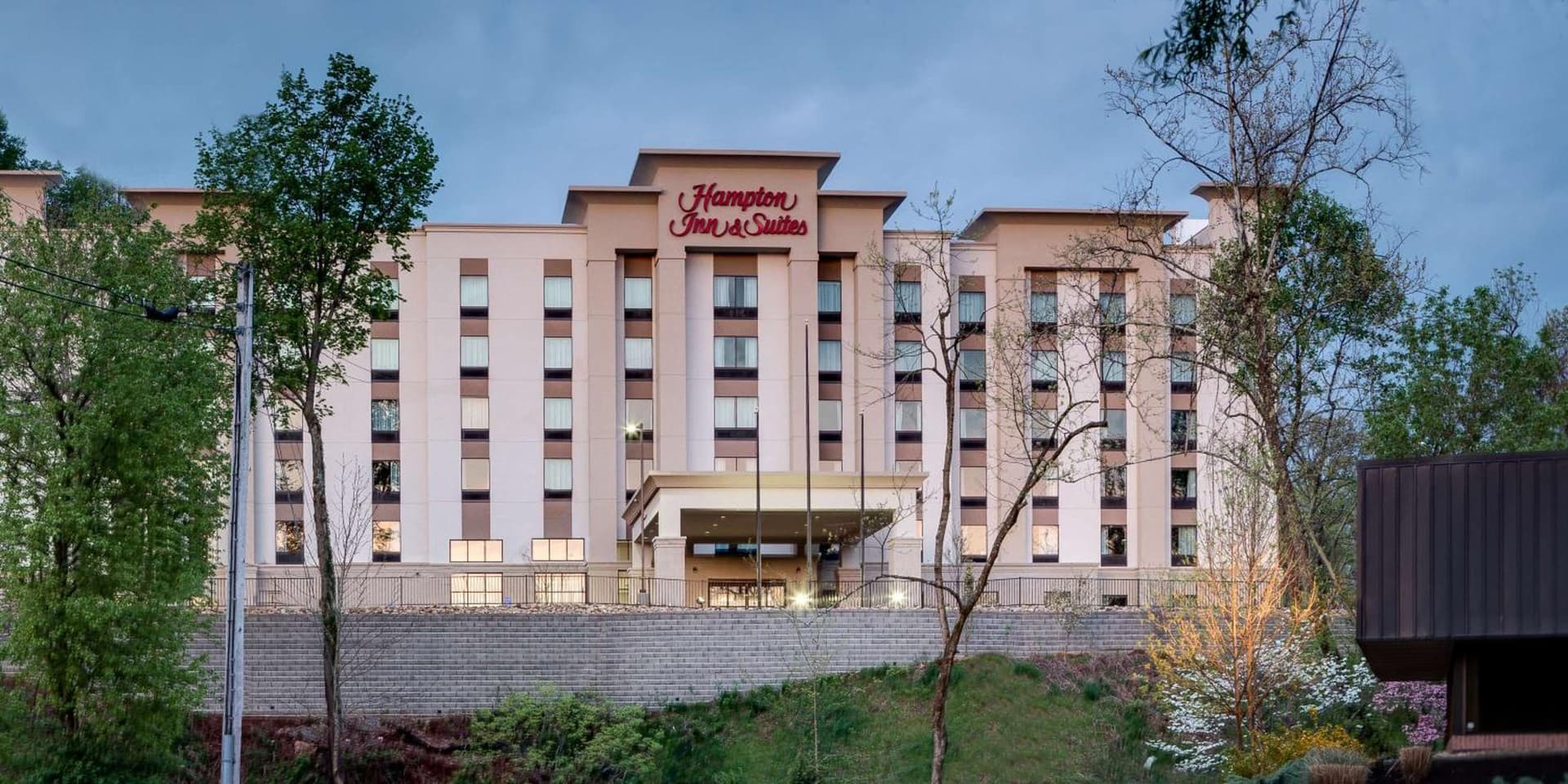 Hampton Inn & Suites - Knoxville Papermill Drive, TN property views in Knoxville, TN — gallery photo 3