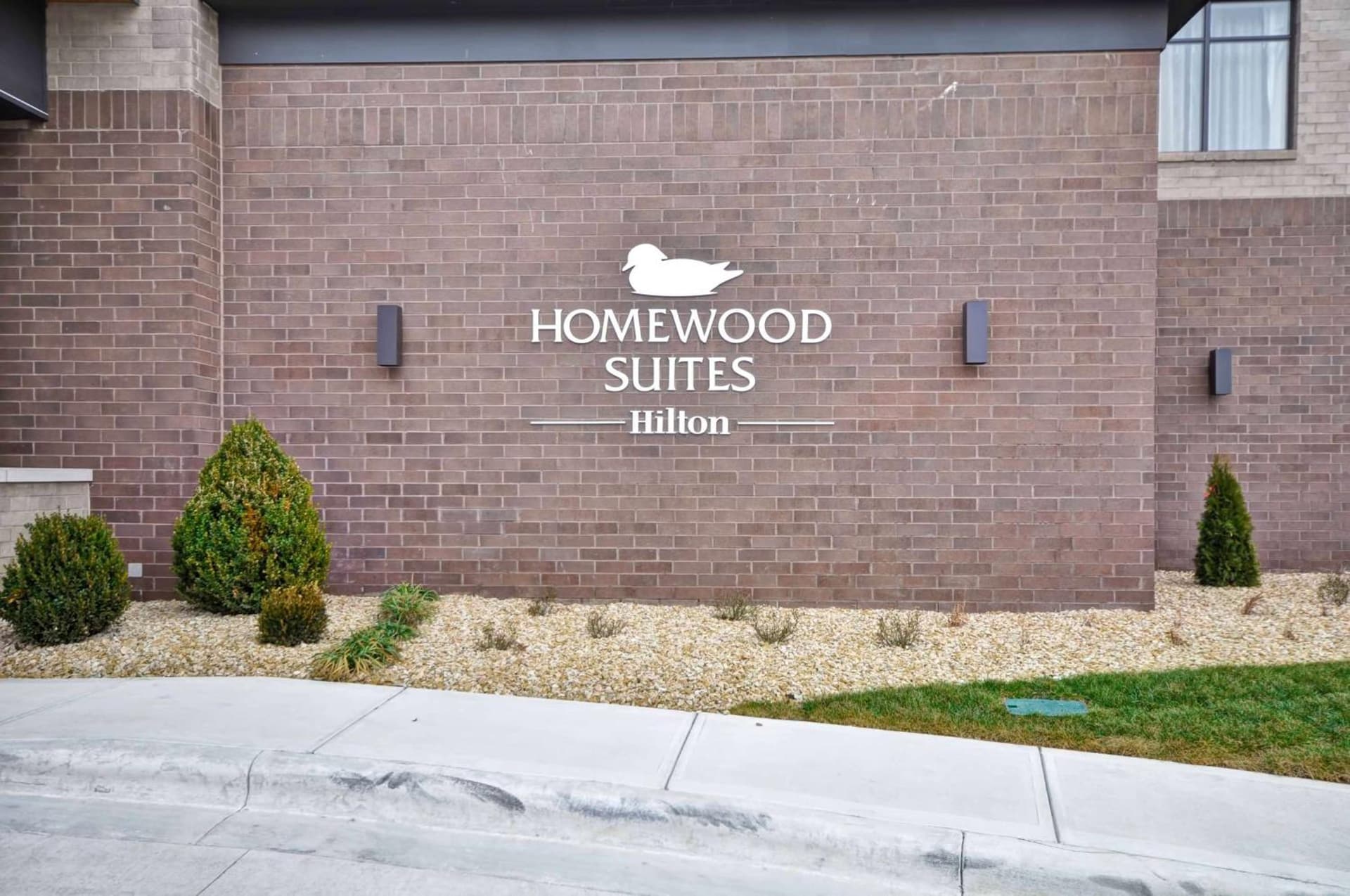 Homewood Suites by Hilton Cincinnati/West Chester interior in West Chester, OH — gallery photo 2