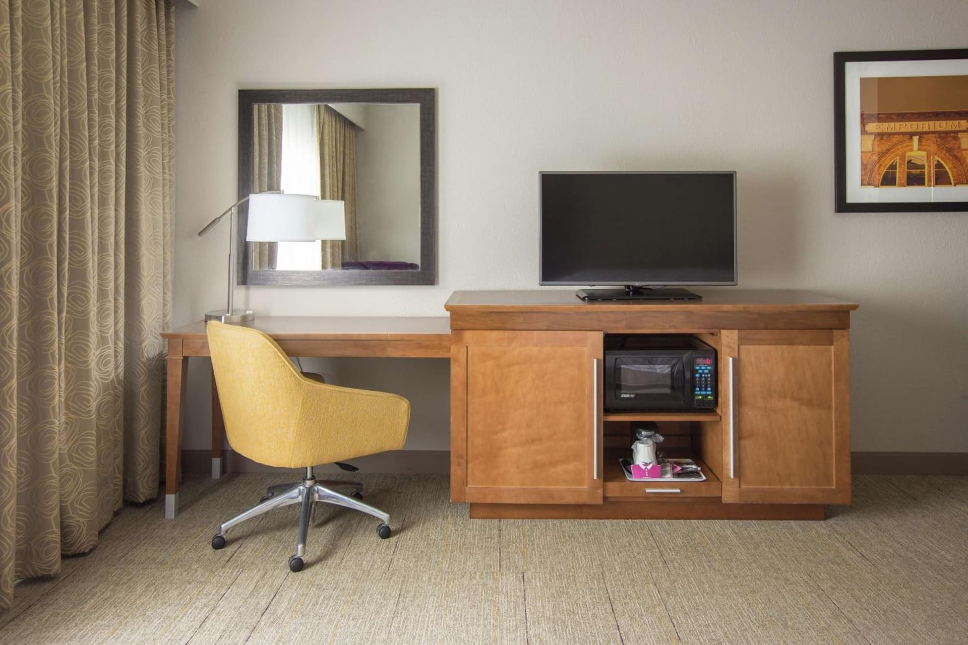 Hampton Inn & Suites - Knoxville Papermill Drive, TN gallery photo in Knoxville, TN — image 21