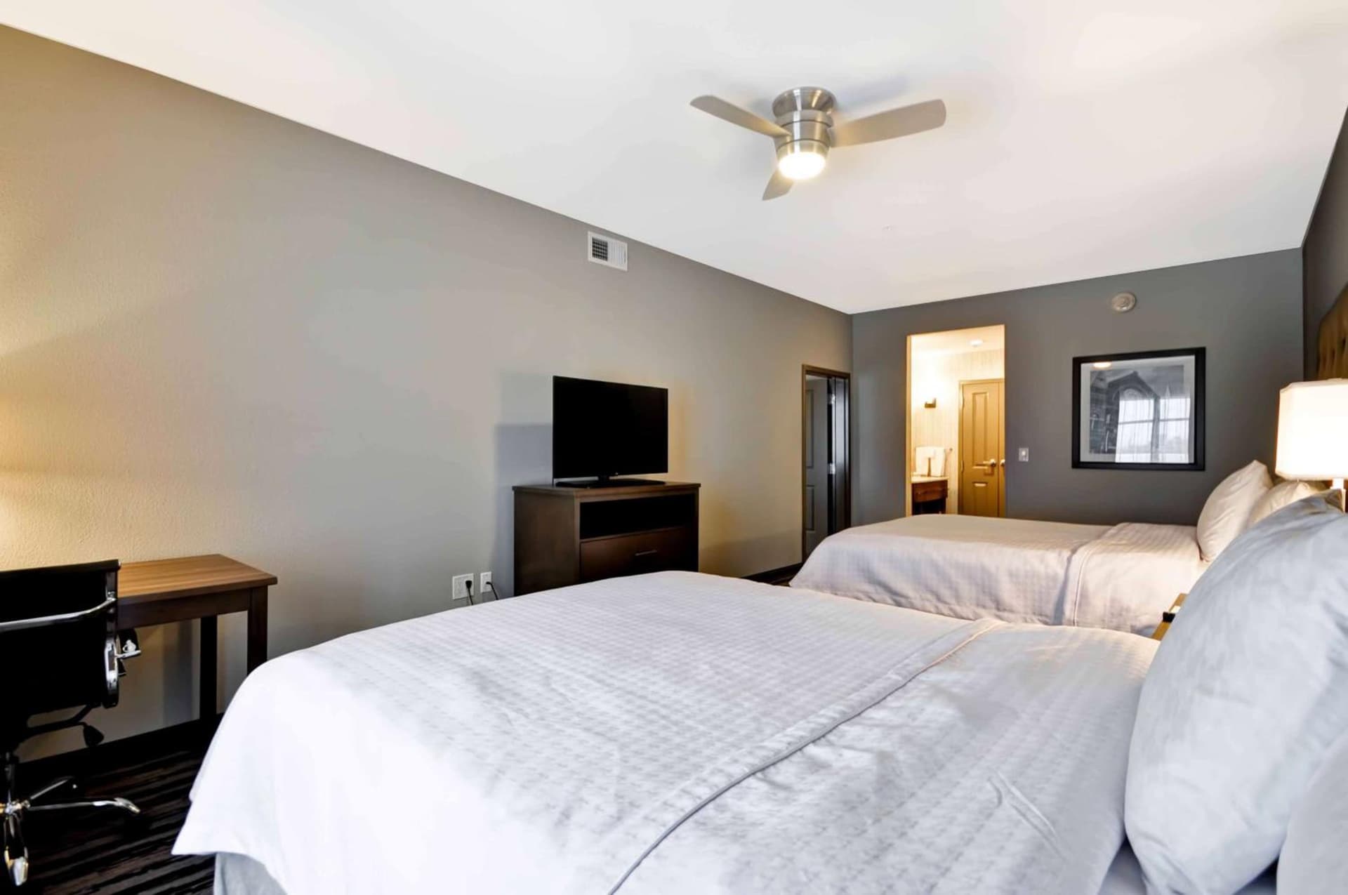 Homewood Suites by Hilton Cincinnati/West Chester gallery photo in West Chester, OH — image 35