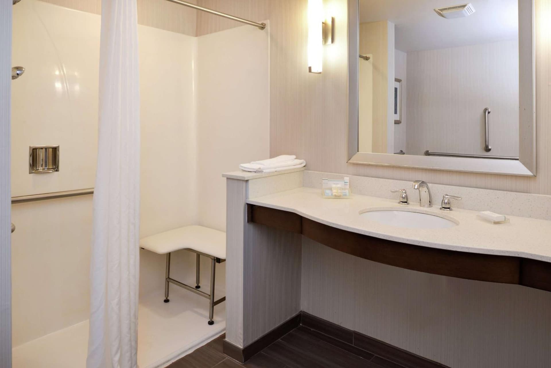 Hilton Garden Inn Bristol gallery photo in Bristol, VA — image 40