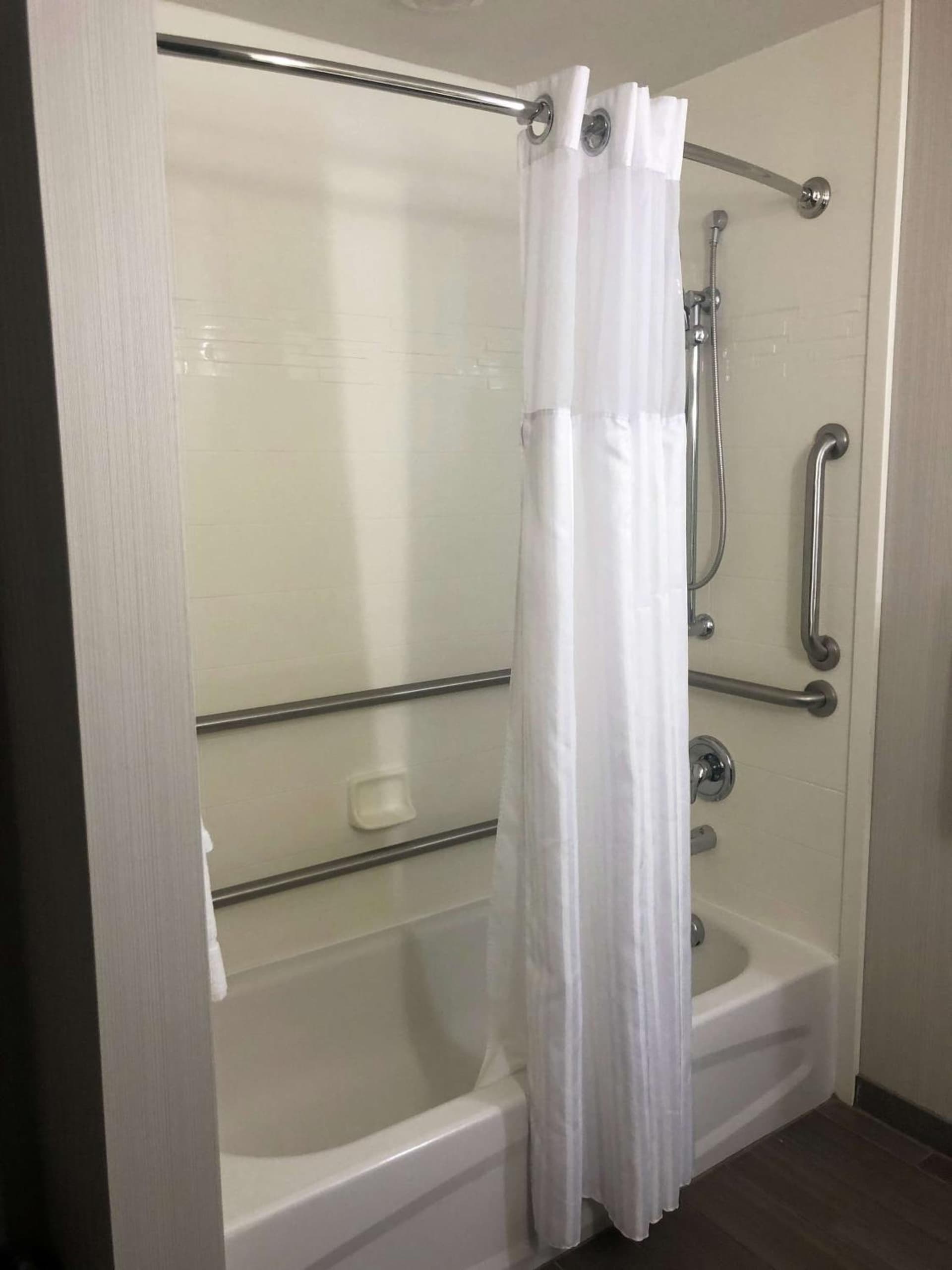 Hilton Garden Inn Bristol gallery photo in Bristol, VA — image 30