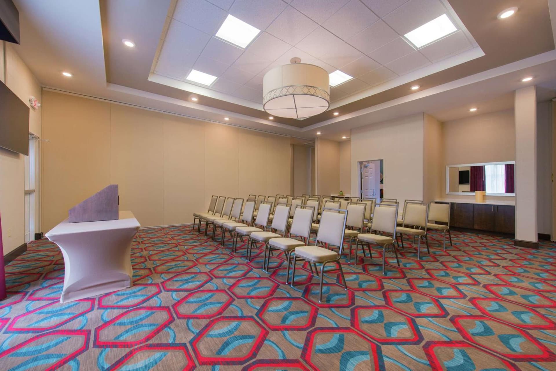 Hilton Garden Inn Bristol gallery photo in Bristol, VA — image 34