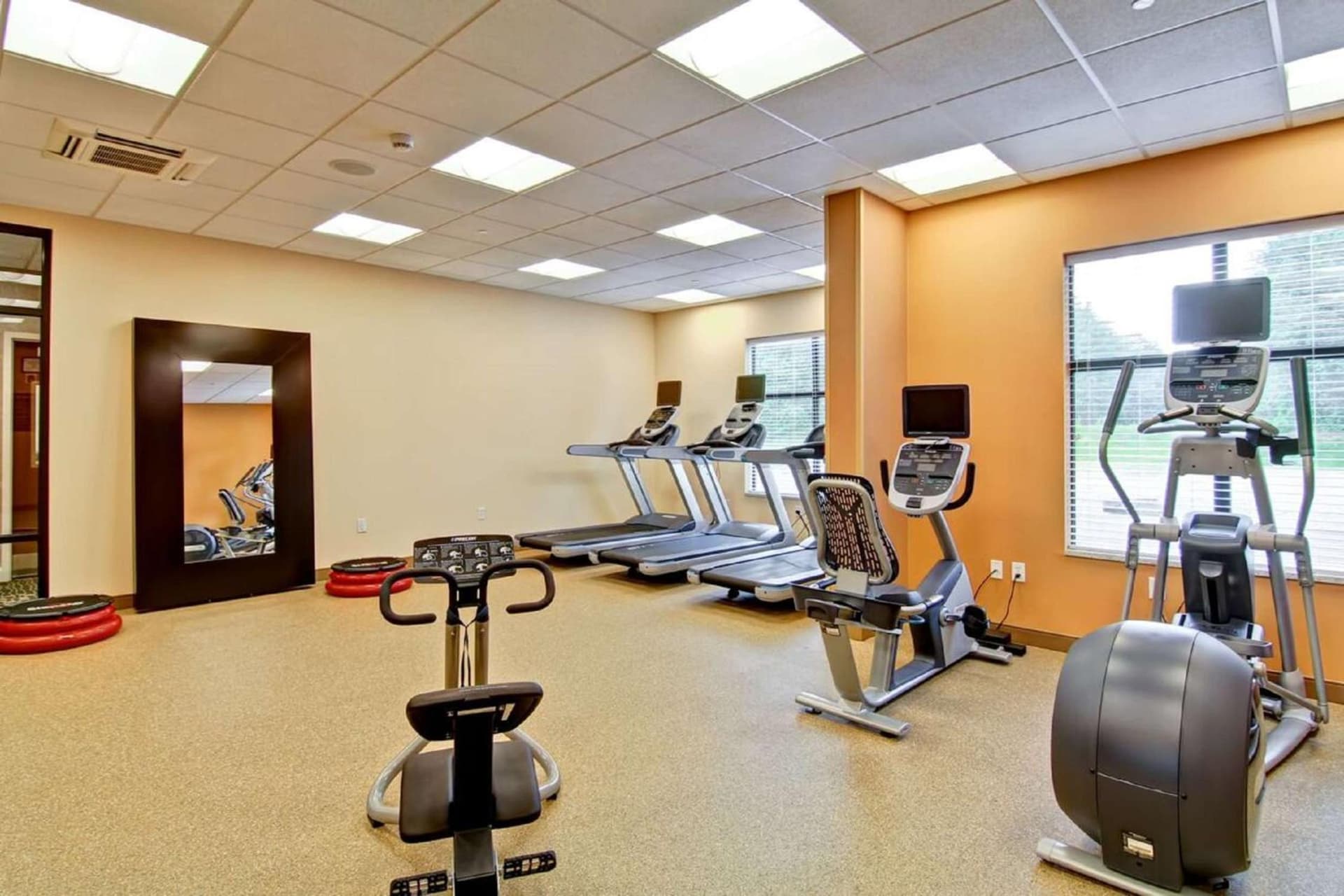 Homewood Suites By Hilton Clifton Park gallery photo in Clifton Park, NY — image 8