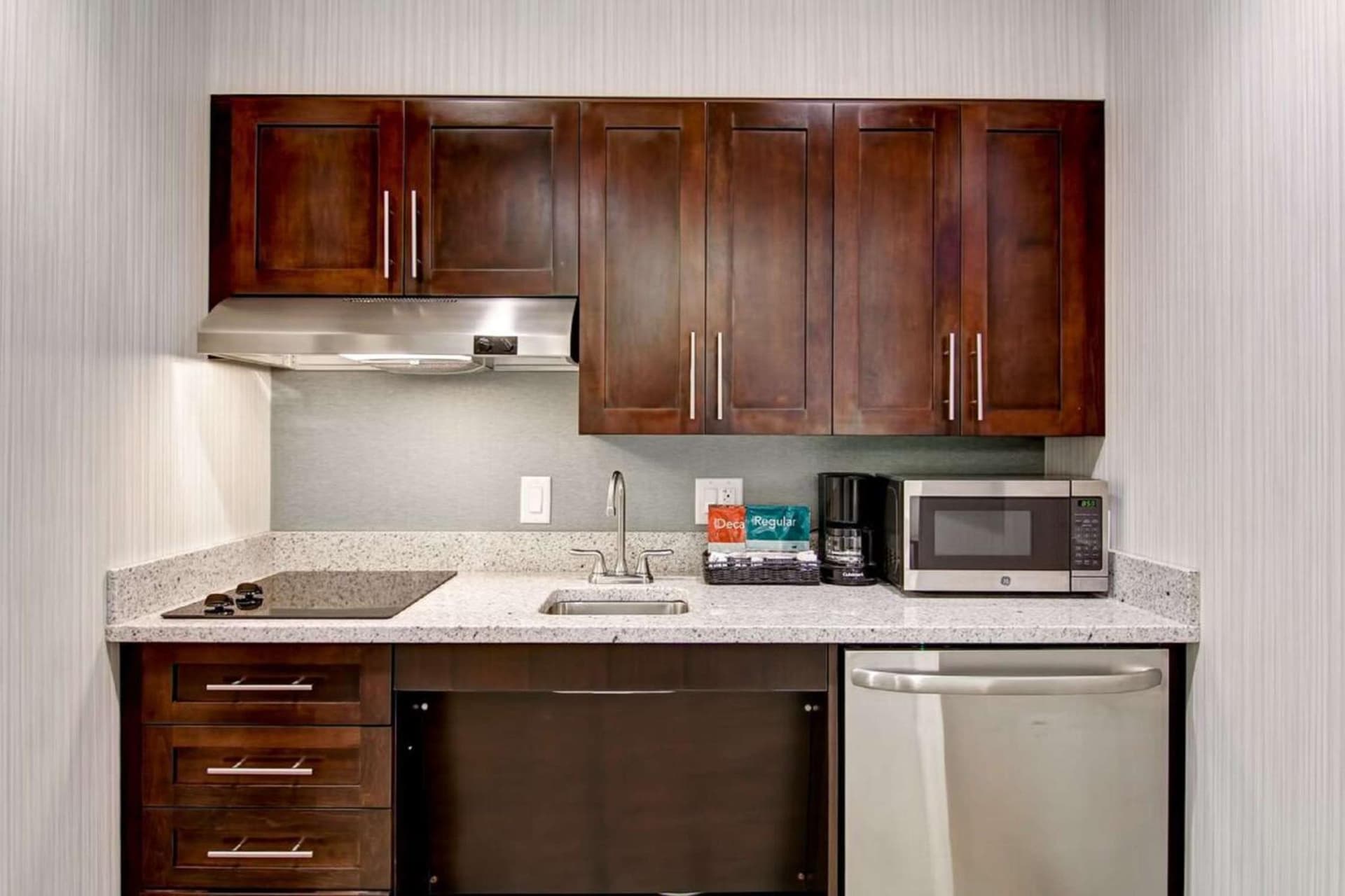 Homewood Suites By Hilton Clifton Park gallery photo in Clifton Park, NY — image 27