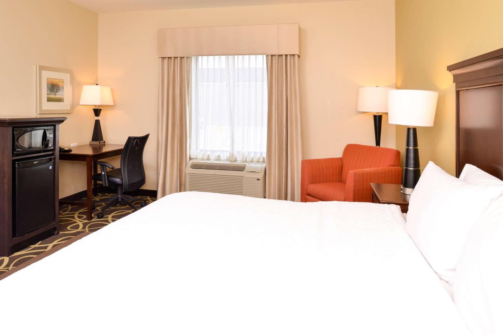 Hampton Inn Omaha Midtown-Aksarben property views in Omaha, NE — gallery photo 3
