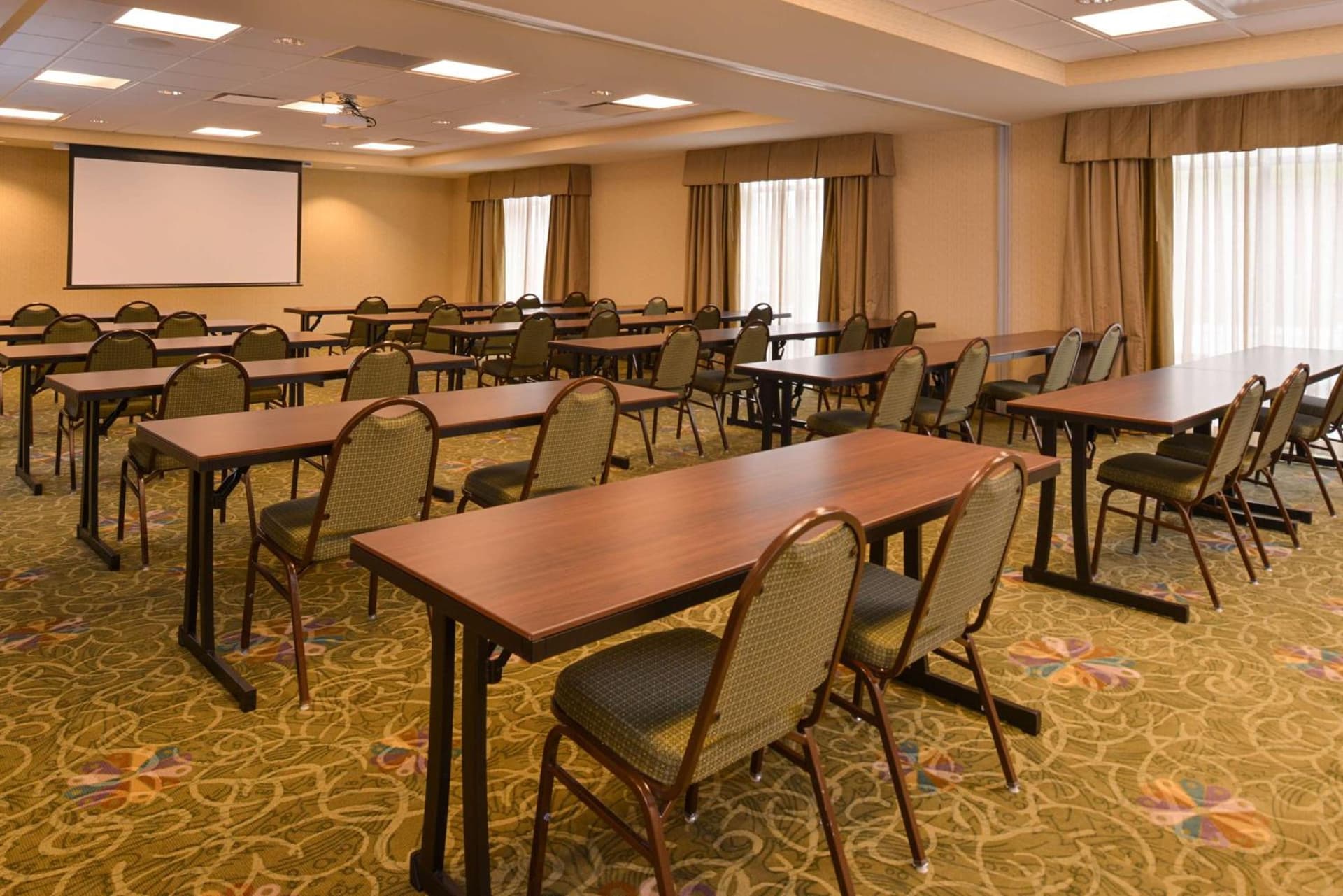 Hampton Inn Omaha Midtown-Aksarben gallery photo in Omaha, NE — image 4
