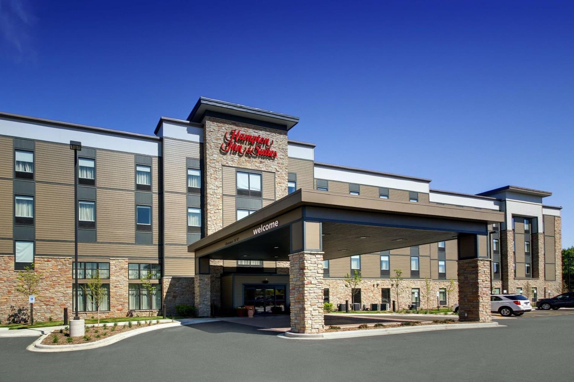 Hampton Inn & Suites Milwaukee West gallery photo in West Allis, WI — image 4