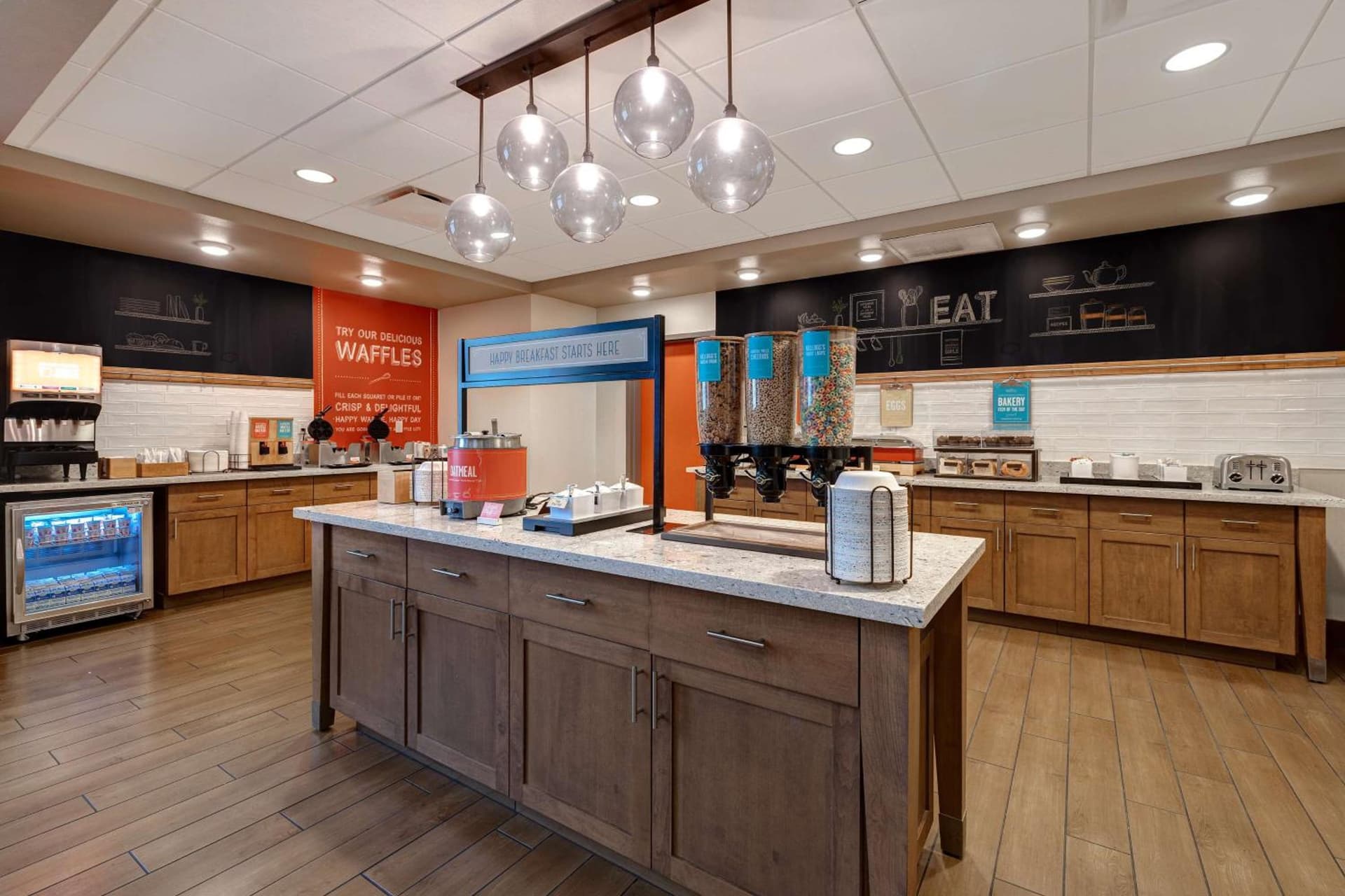 Hampton Inn & Suites Milwaukee West gallery photo in West Allis, WI — image 11