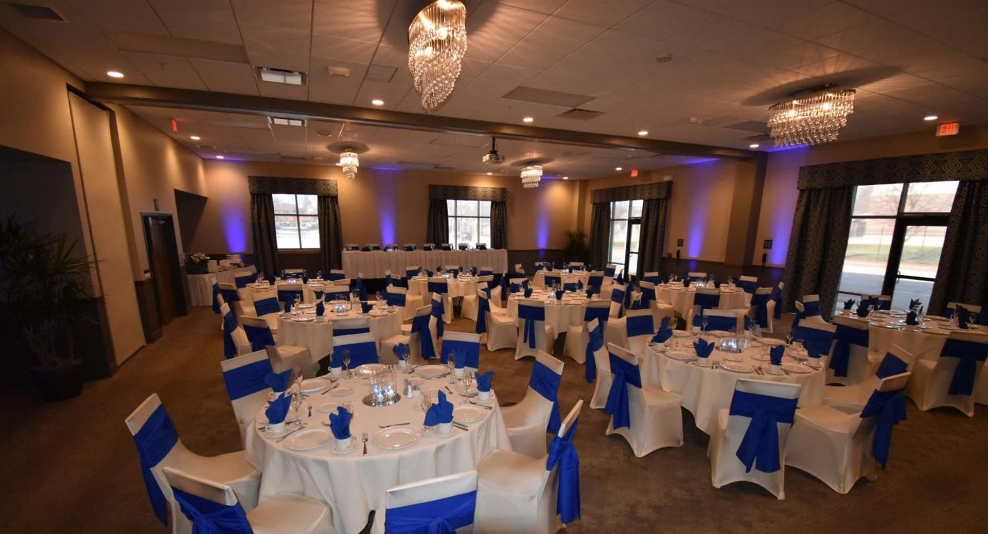 Hampton Inn & Suites Milwaukee West gallery photo in West Allis, WI — image 29