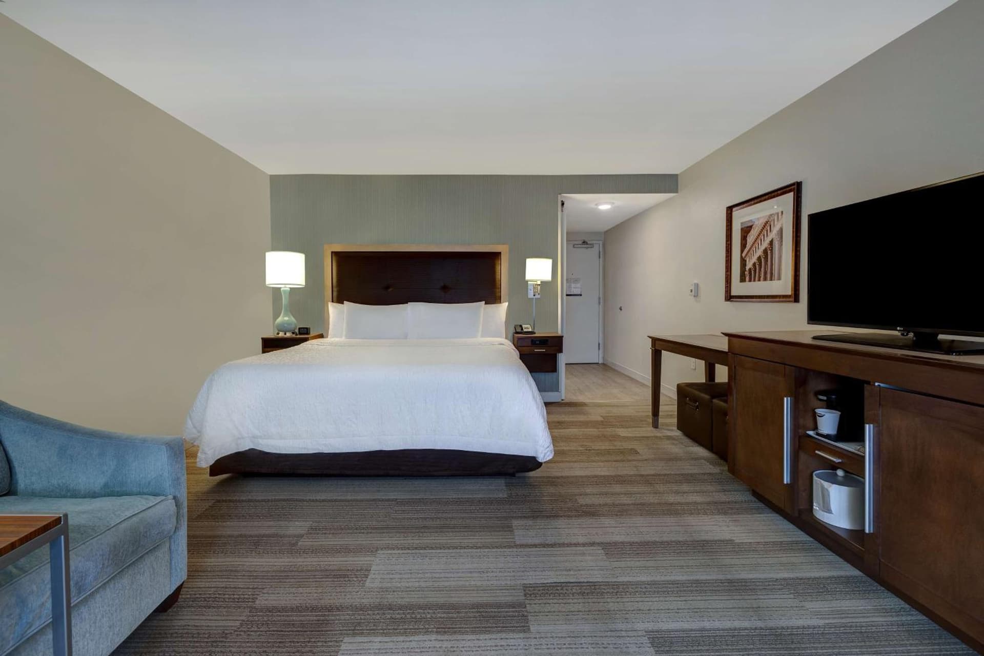 Hampton Inn & Suites Milwaukee West gallery photo in West Allis, WI — image 57