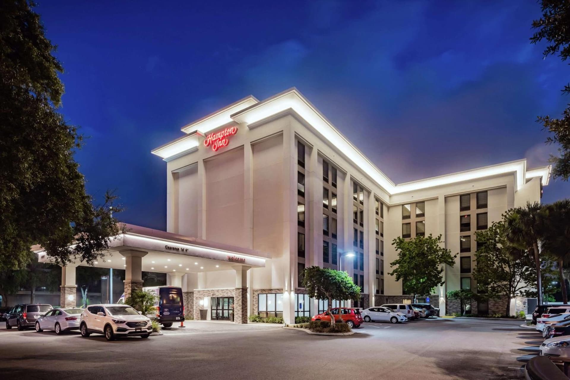 Hampton Inn Tampa International Airport/Westshore property views in Tampa, FL — gallery photo 3