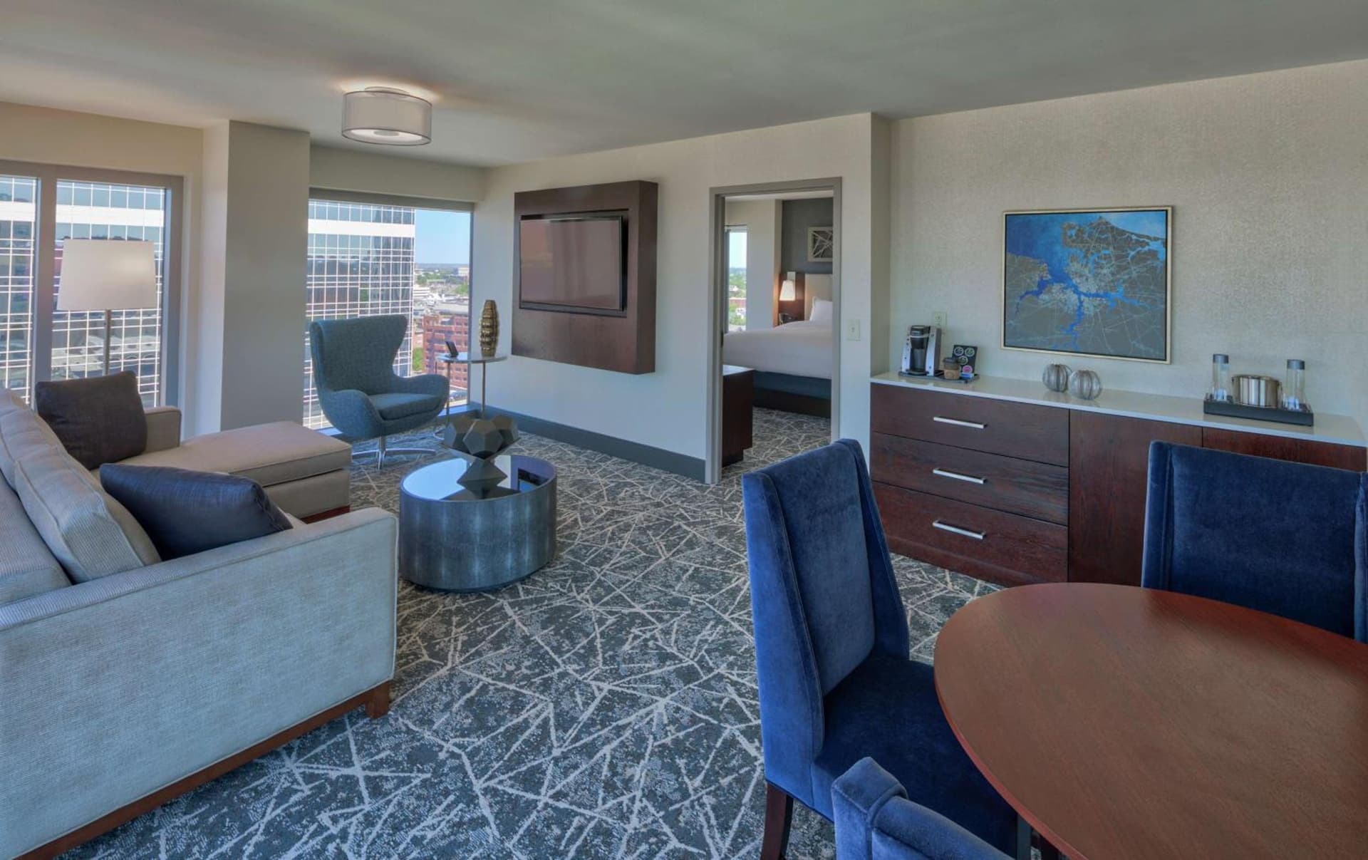 Hilton Norfolk The Main gallery photo in Norfolk, VA — image 55