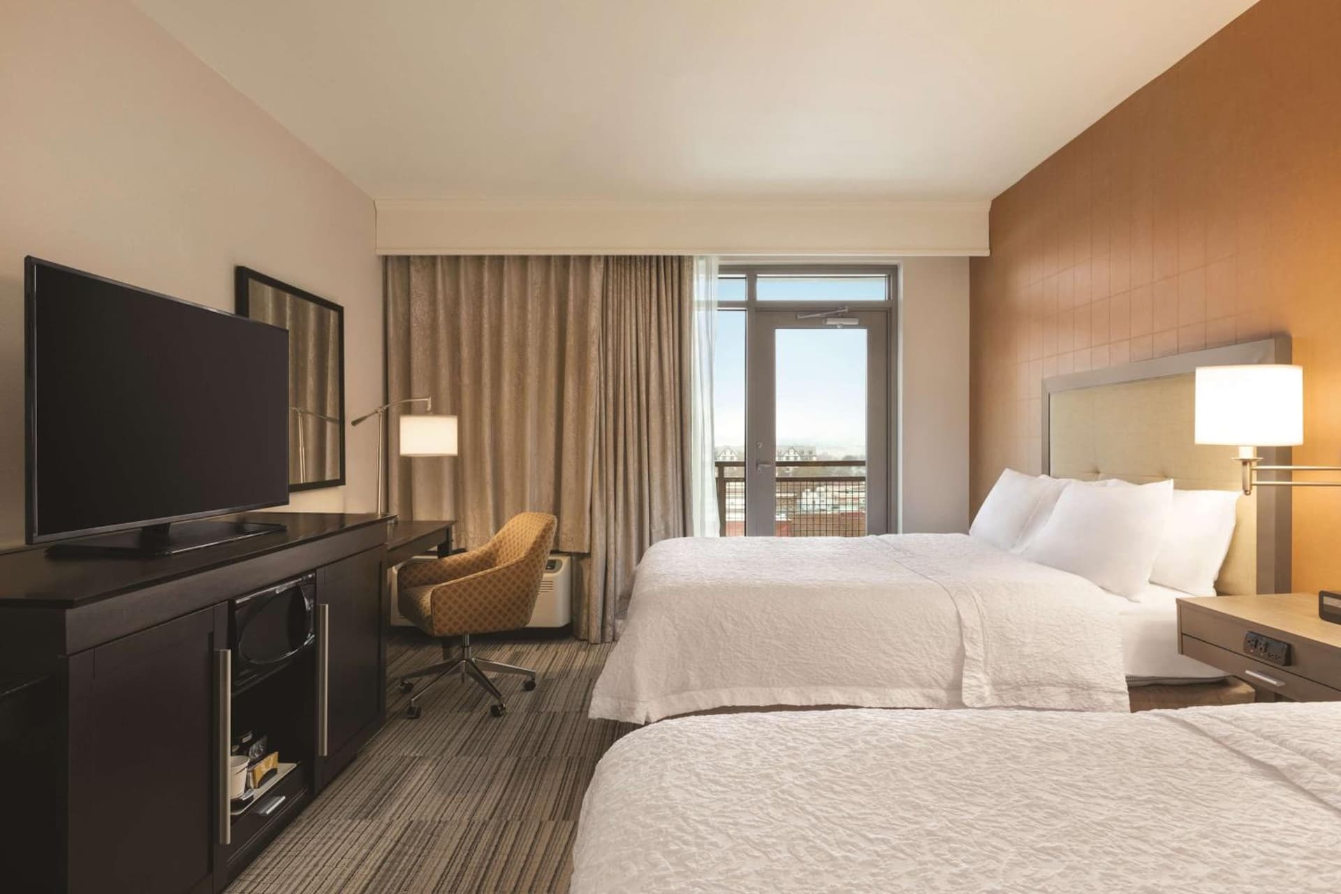 Hampton Inn & Suites - Roanoke-Downtown, VA gallery photo in Roanoke, VA — image 45