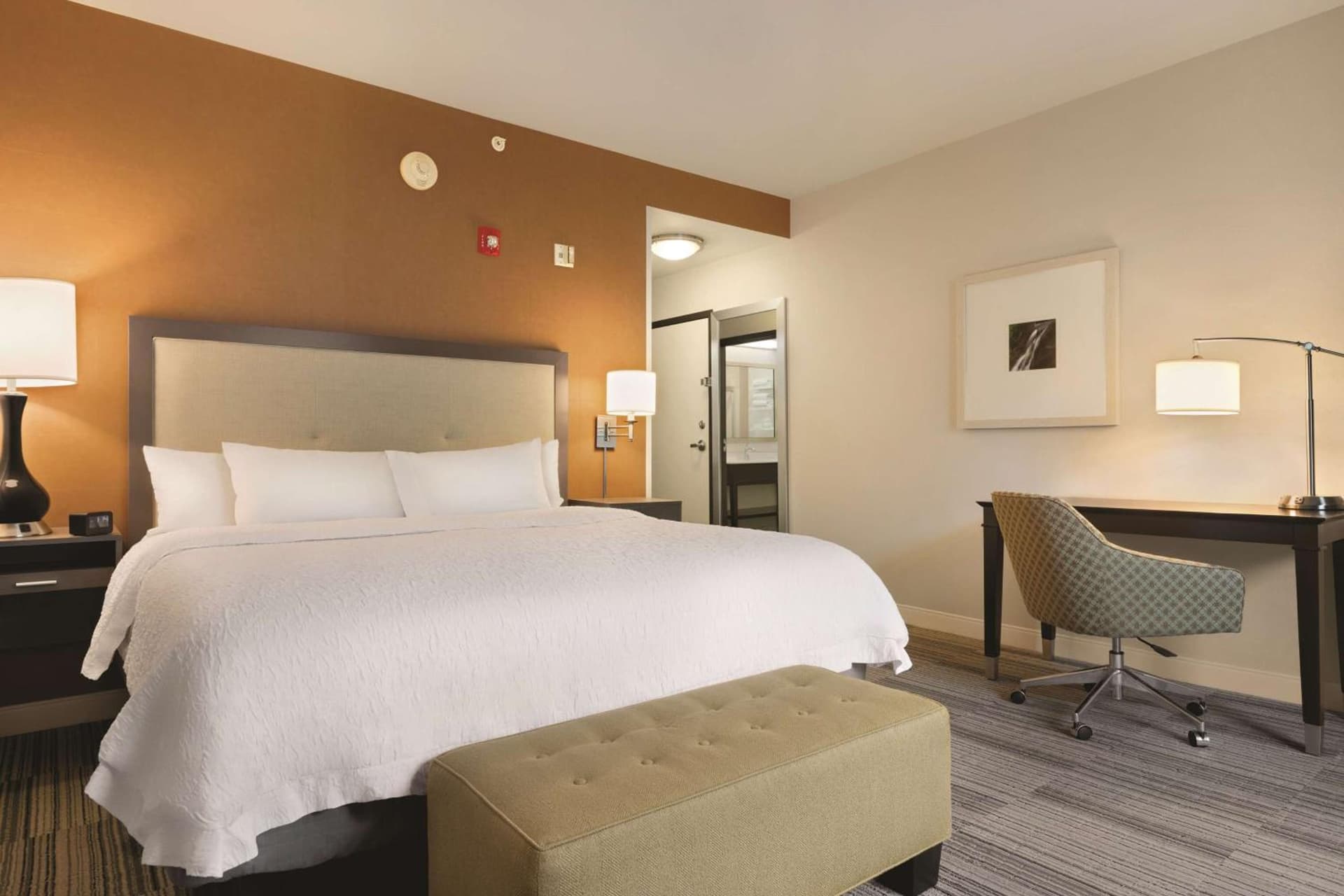 Hampton Inn & Suites - Roanoke-Downtown, VA gallery photo in Roanoke, VA — image 32