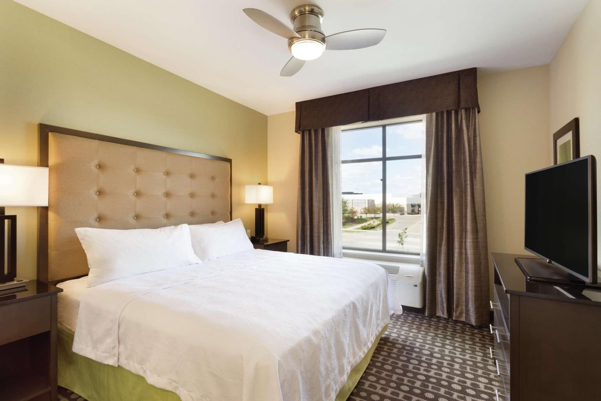 Homewood Suites by Hilton Ankeny gallery photo in Ankeny, IA — image 19