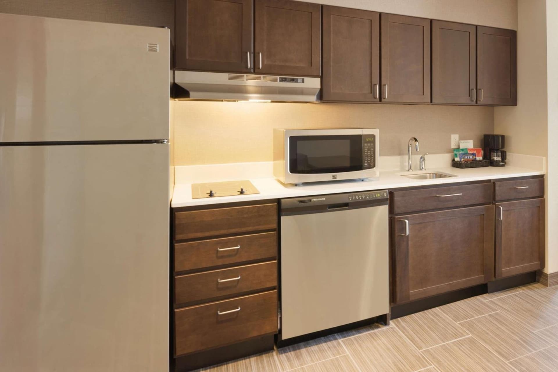 Homewood Suites by Hilton Ankeny gallery photo in Ankeny, IA — image 7