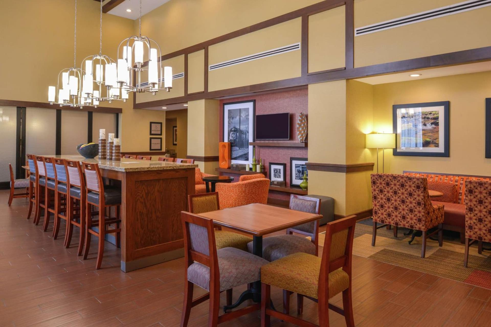 Hampton Inn & Suites by Hilton Lonoke property views in Lonoke, AR — gallery photo 3