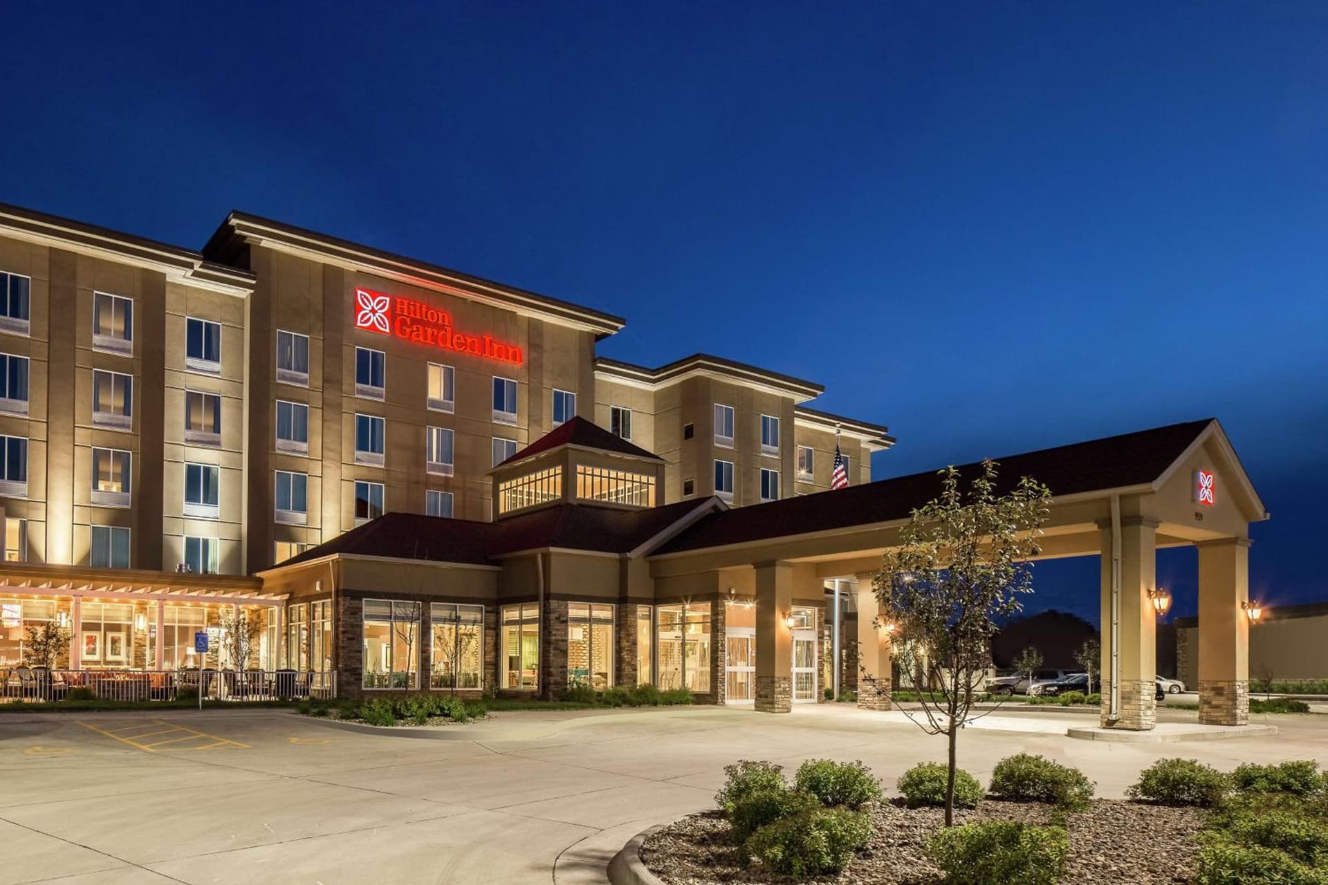 Hilton Garden Inn Bettendorf/ Quad Cities featured exterior or lobby in Bettendorf, IA — similar hotel