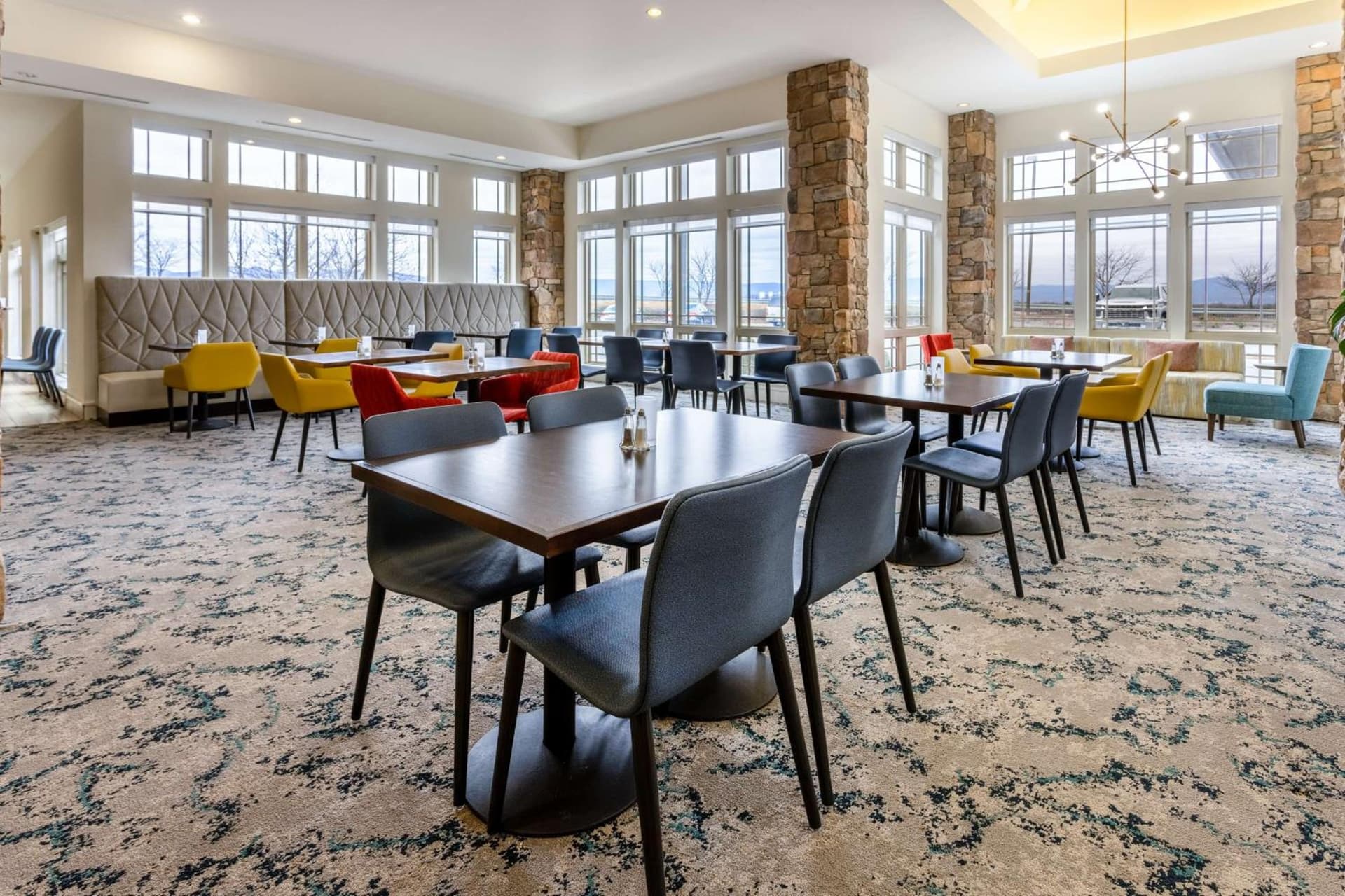 Hilton Garden Inn Roanoke gallery photo in Roanoke, VA — image 6