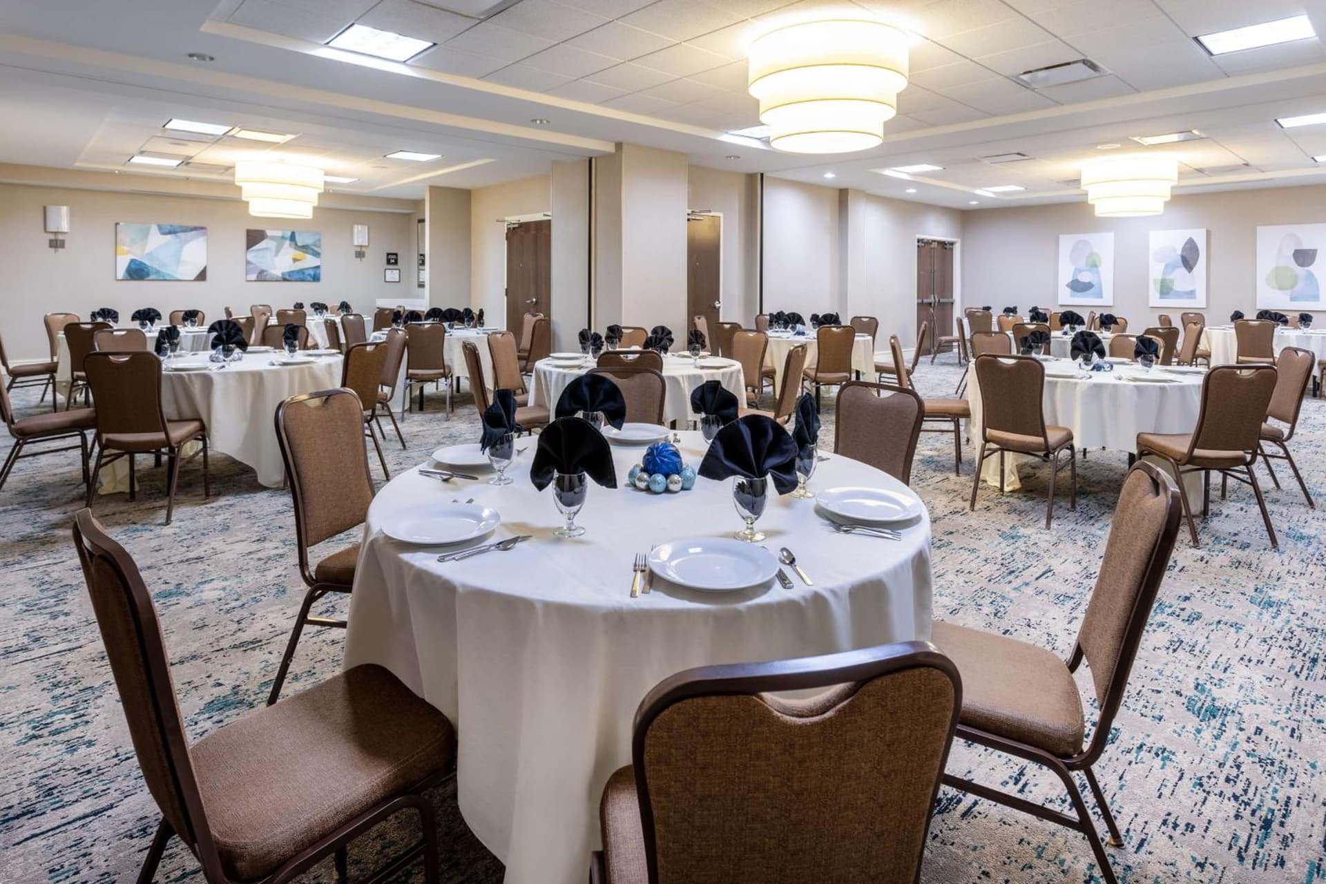 Hilton Garden Inn Roanoke gallery photo in Roanoke, VA — image 17