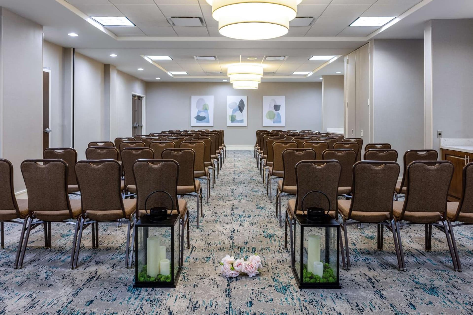 Hilton Garden Inn Roanoke gallery photo in Roanoke, VA — image 36