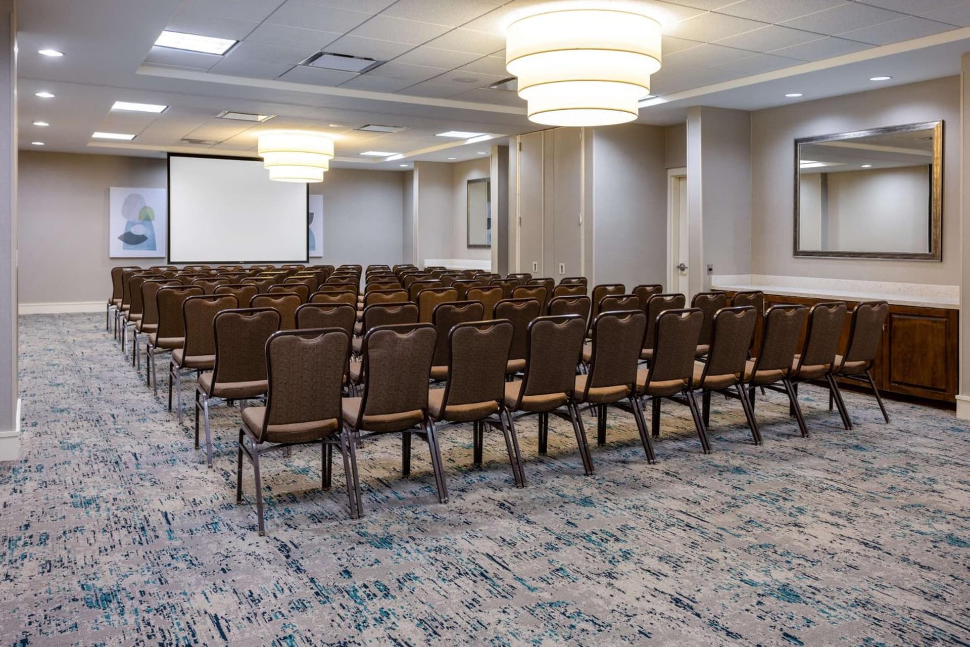 Hilton Garden Inn Roanoke gallery photo in Roanoke, VA — image 33