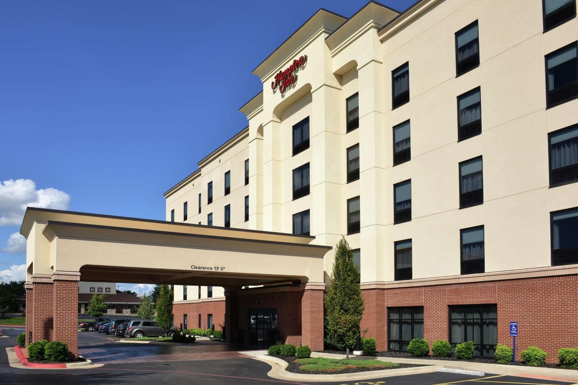 Hampton Inn Springfield-Southeast, MO interior in Springfield, MO — gallery photo 2