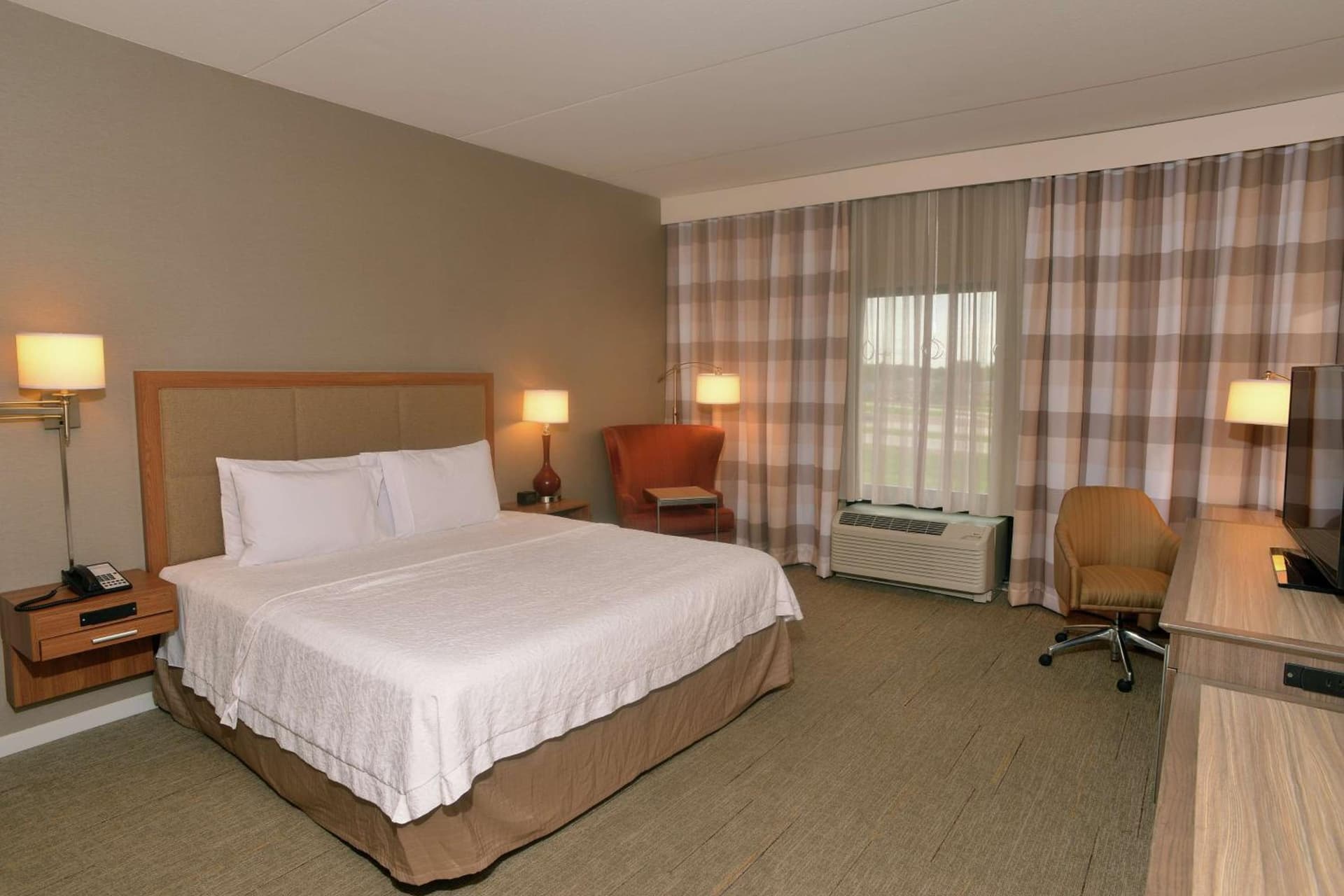 Hampton Inn Springfield-Southeast, MO property views in Springfield, MO — gallery photo 3