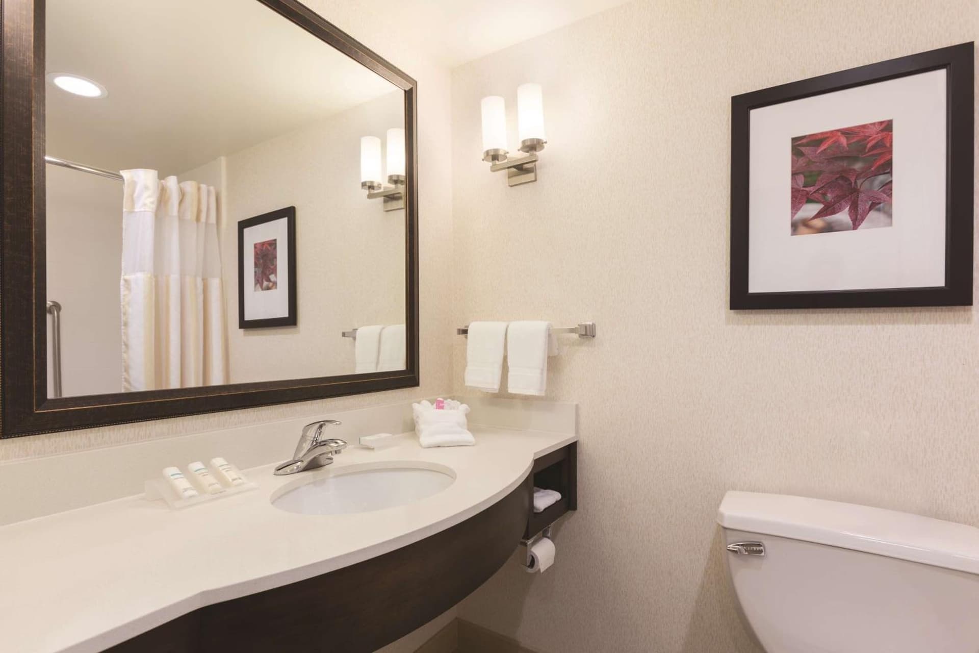 Hilton Garden Inn Wallingford/Meriden gallery photo in Wallingford, CT — image 4
