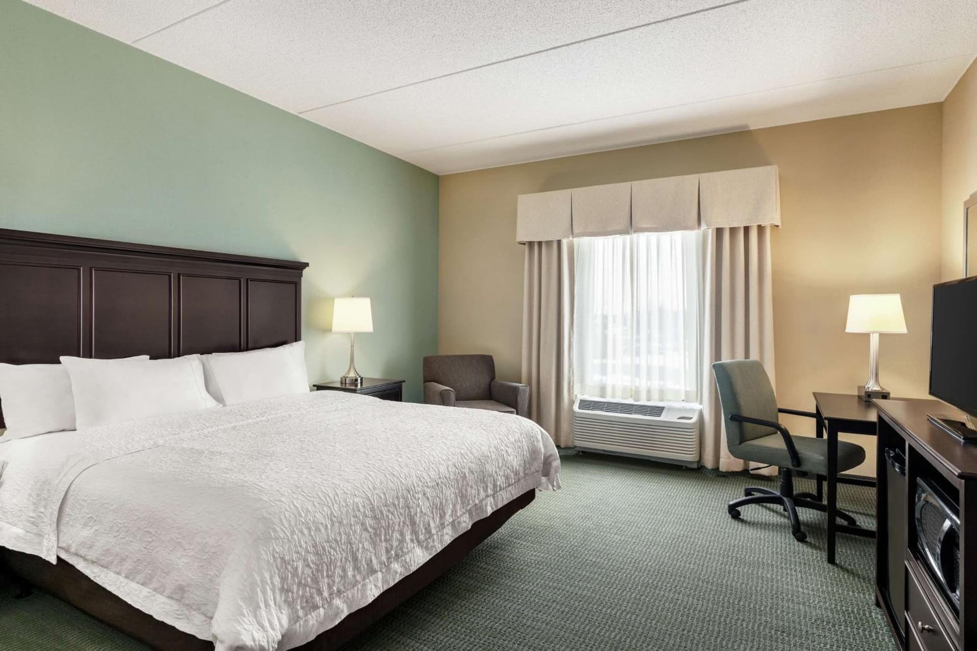 Hampton Inn & Suites Mount Joy/Lancaster West, Pa gallery photo in Manheim, PA — image 16