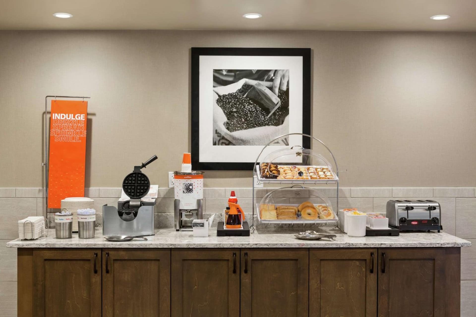 Hampton Inn & Suites Minooka gallery photo in Channahon, IL — image 11