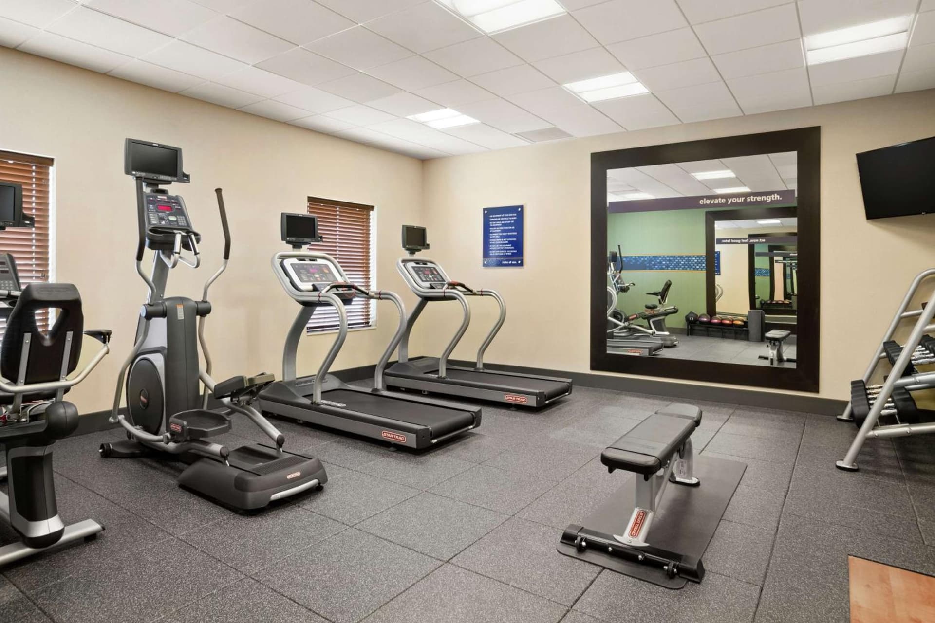 Hampton Inn & Suites Minooka gallery photo in Channahon, IL — image 24