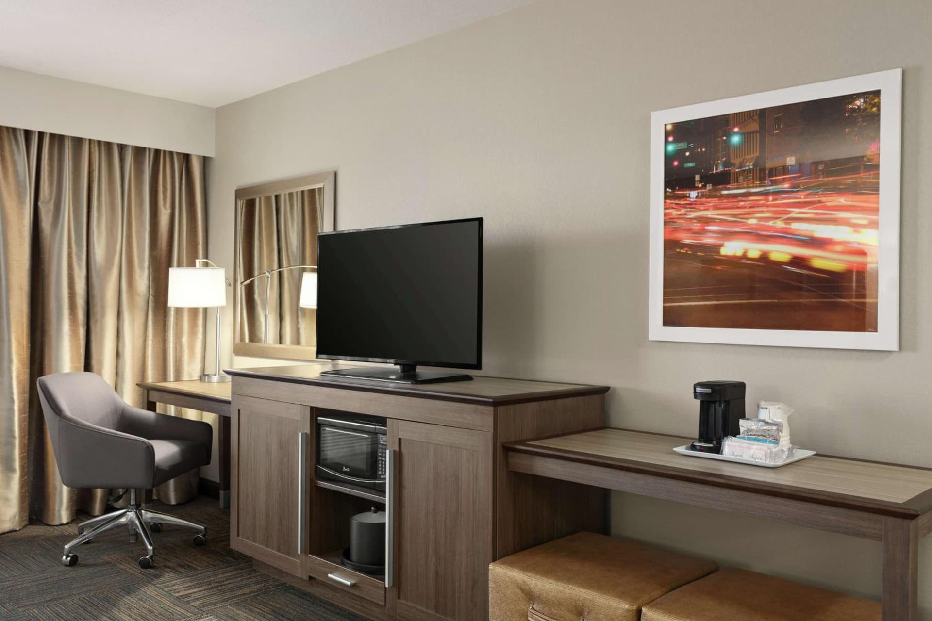 Hampton Inn & Suites Minooka gallery photo in Channahon, IL — image 15