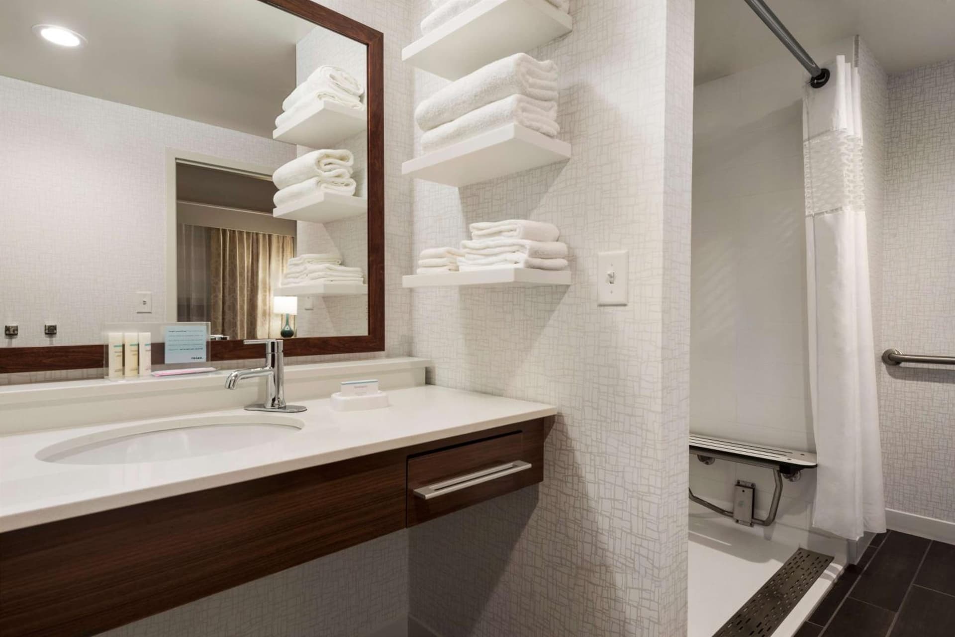 Hampton Inn Lincoln Airport, Ne gallery photo in Lincoln, NE — image 21