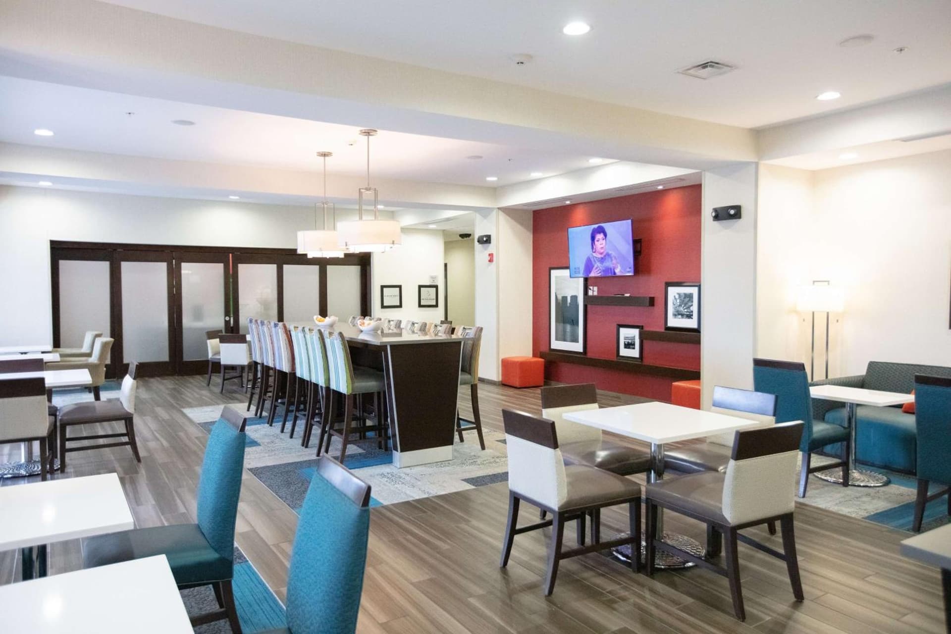 Hampton Inn Toledo Oregon gallery photo in Oregon, OH — image 36