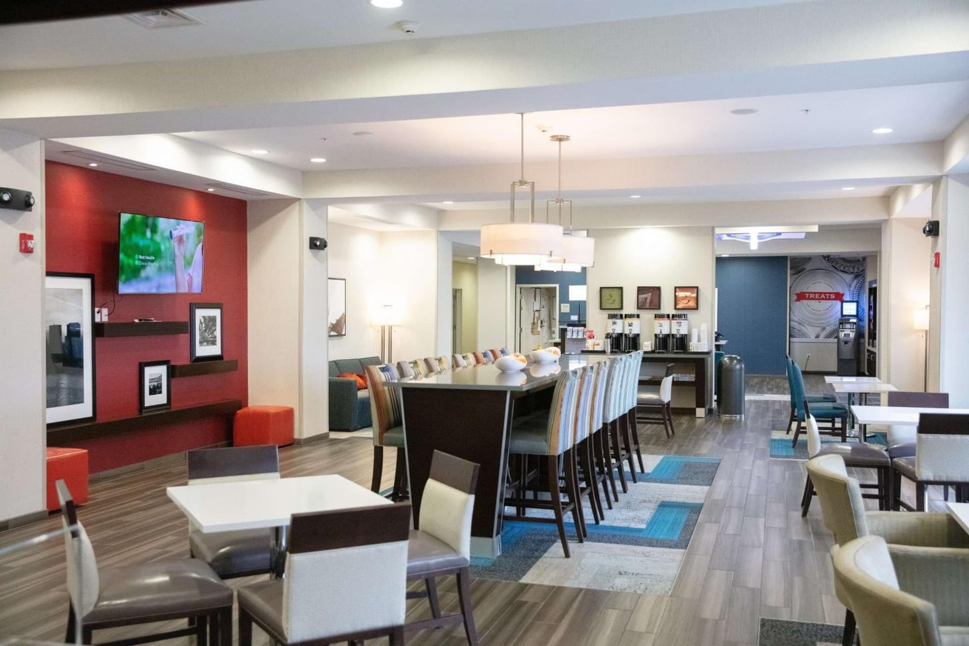 Hampton Inn Toledo Oregon gallery photo in Oregon, OH — image 26