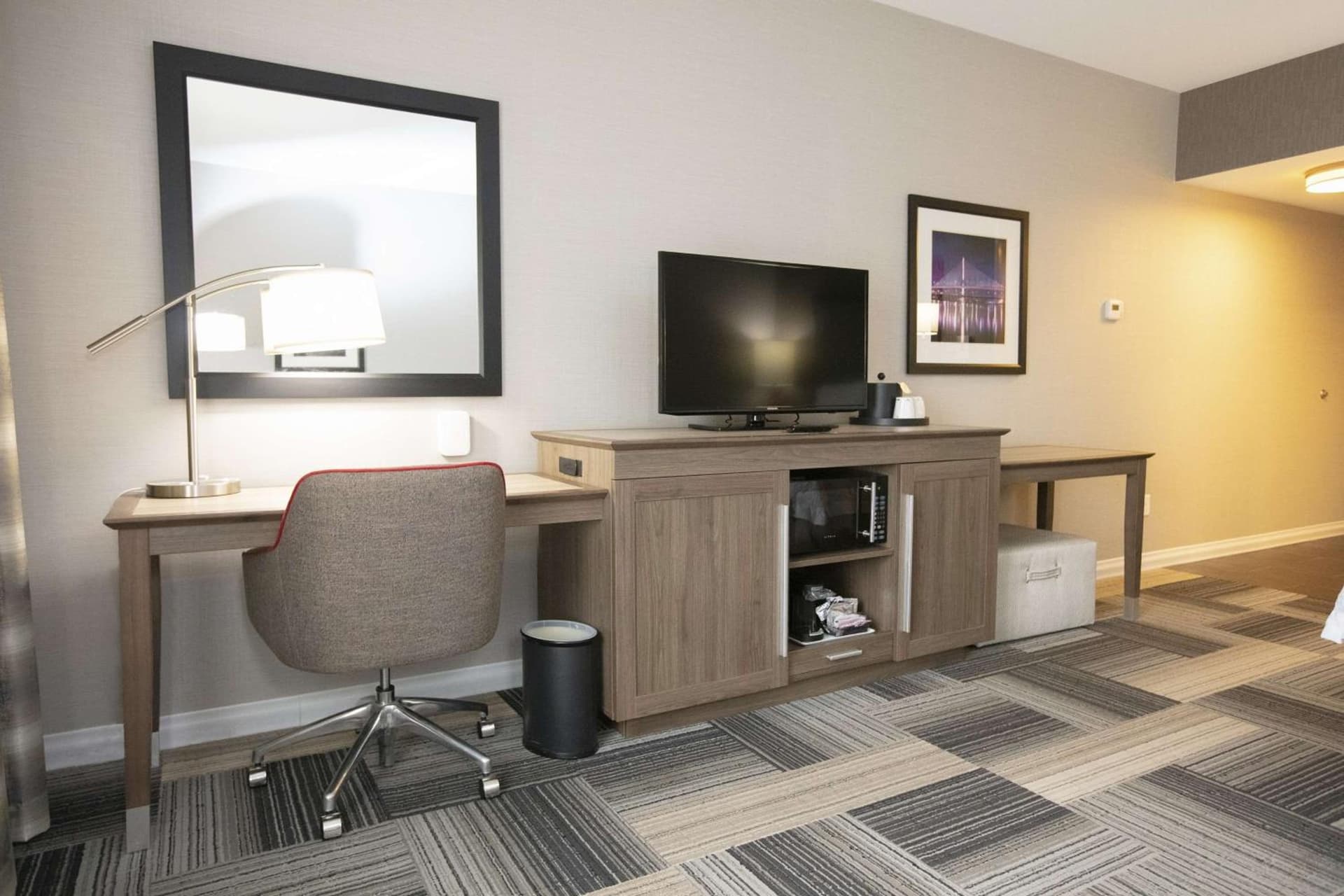 Hampton Inn Toledo Oregon gallery photo in Oregon, OH — image 27