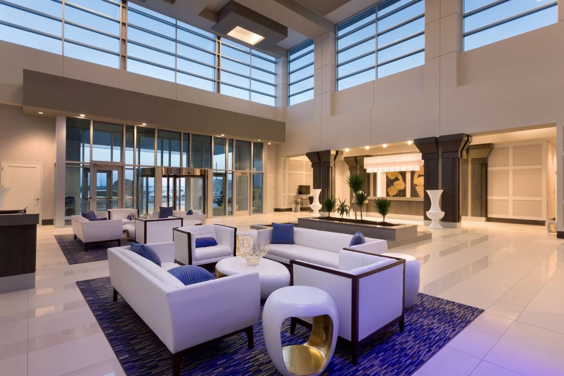 Embassy Suites by Hilton Kansas City Olathe gallery photo in Olathe, KS — image 8