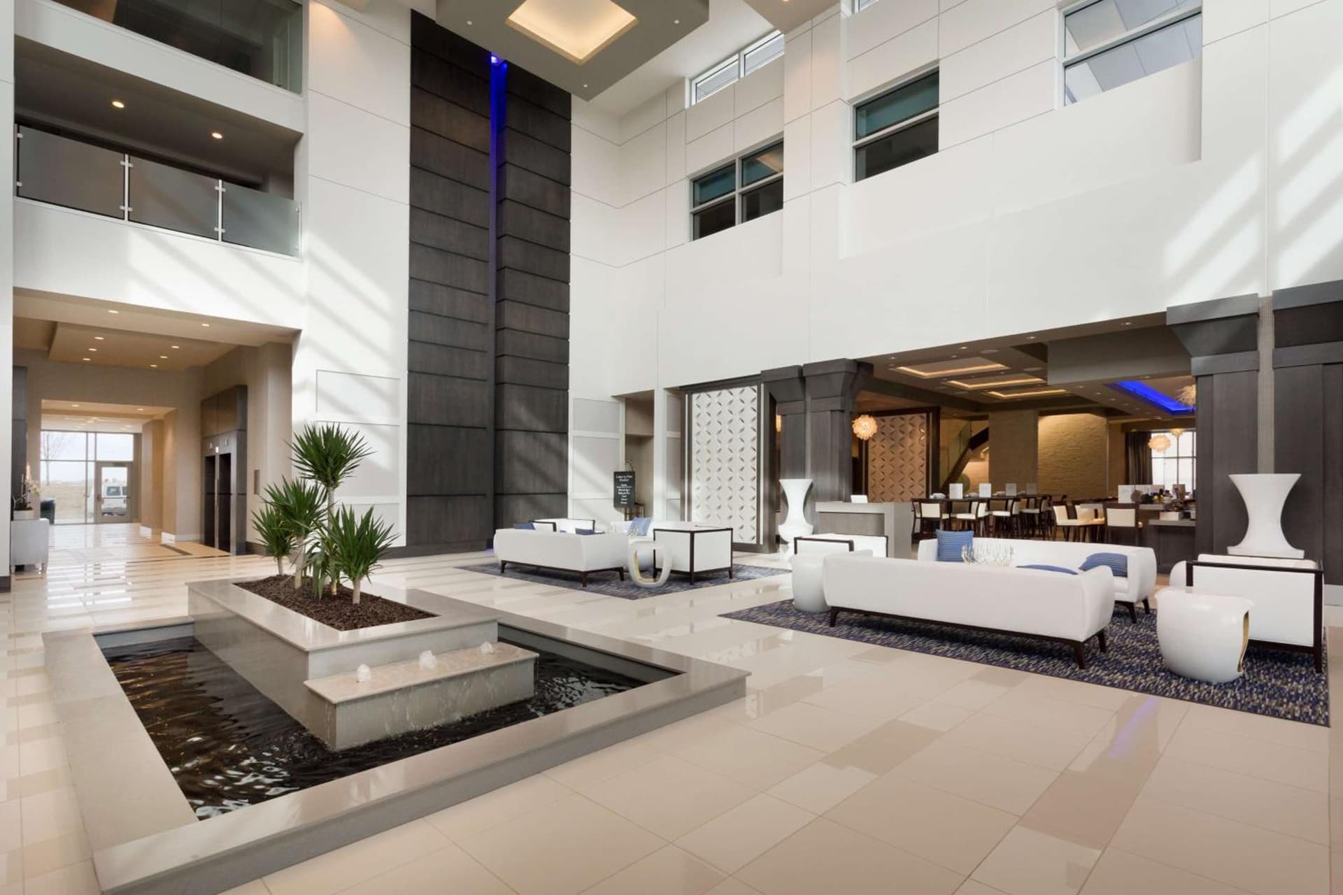 Embassy Suites by Hilton Kansas City Olathe gallery photo in Olathe, KS — image 11
