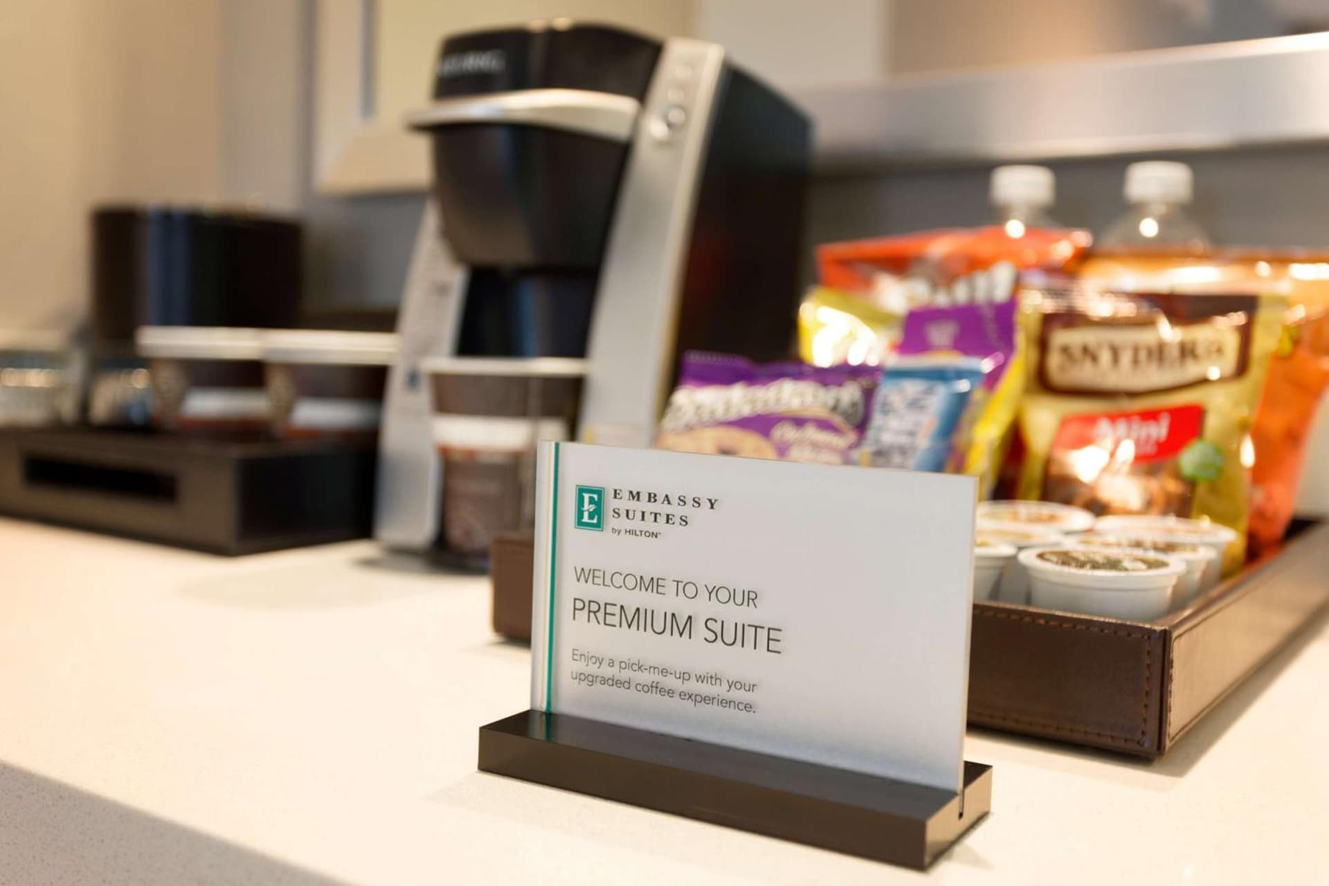 Embassy Suites by Hilton Kansas City Olathe gallery photo in Olathe, KS — image 5