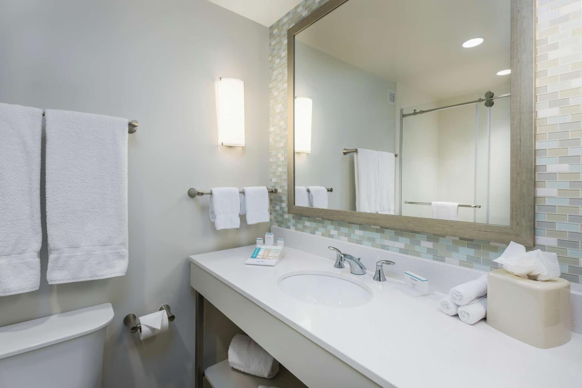 Hilton Garden Inn Miami Dolphin Mall gallery photo in Miami, FL — image 6