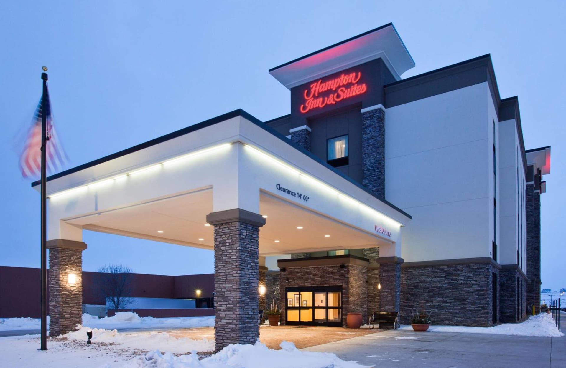 Hampton Inn & Suites Sioux City South, IA interior in Sioux City, IA — gallery photo 2