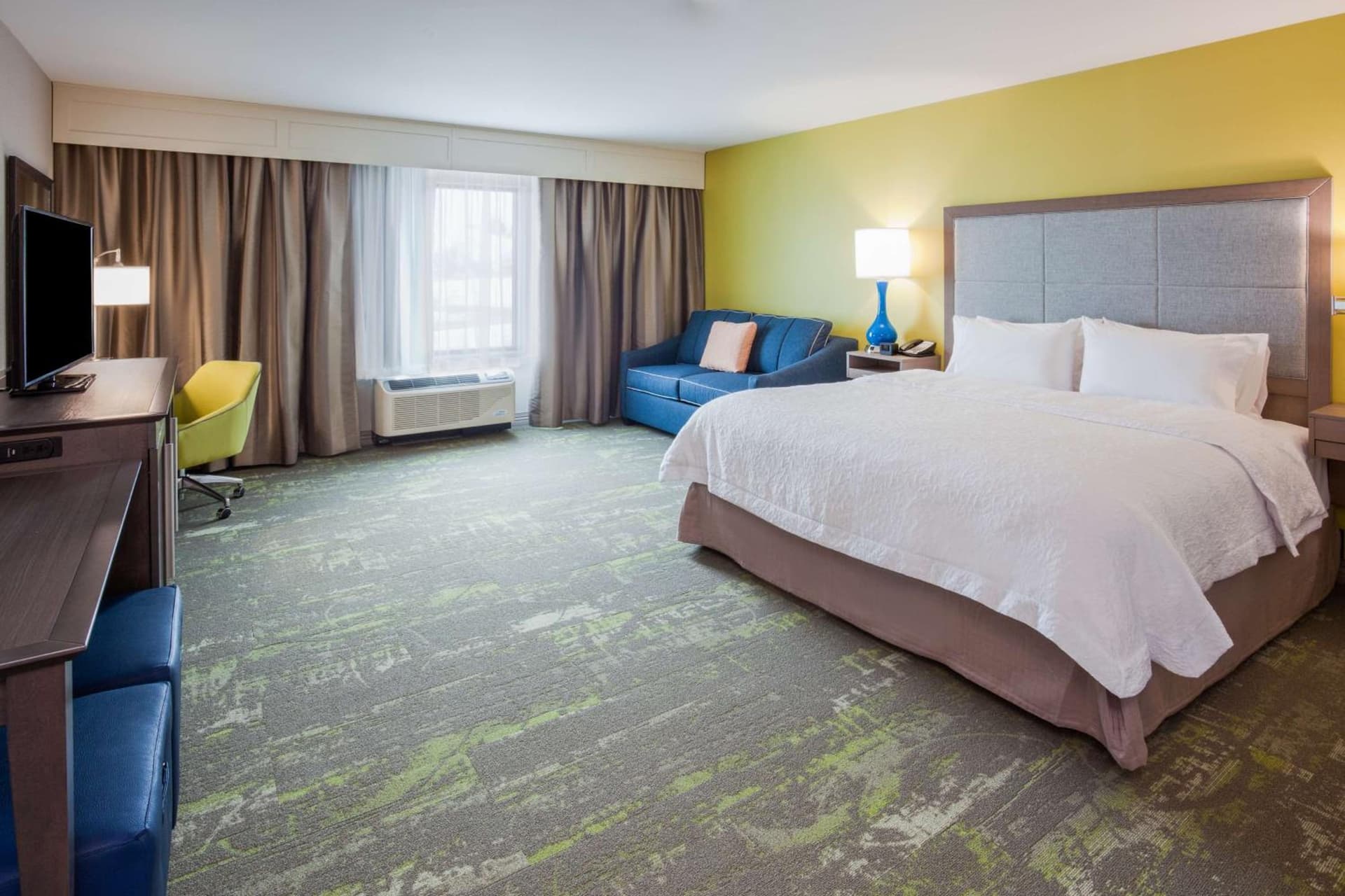 Hampton Inn & Suites Sioux City South, IA gallery photo in Sioux City, IA — image 23