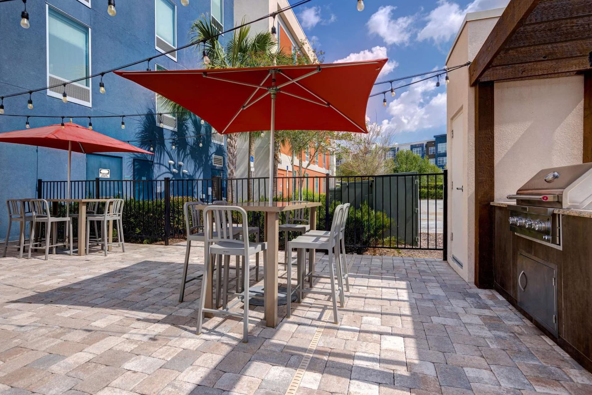 Home2 Suites by Hilton Orlando International Drive South - Free Shuttle to Theme Parks property views in Orlando, FL — gallery photo 3