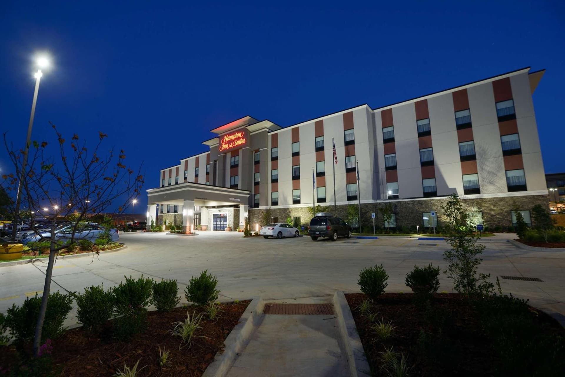 Hampton Inn & Suites Stillwater West property views in Stillwater, OK — gallery photo 3