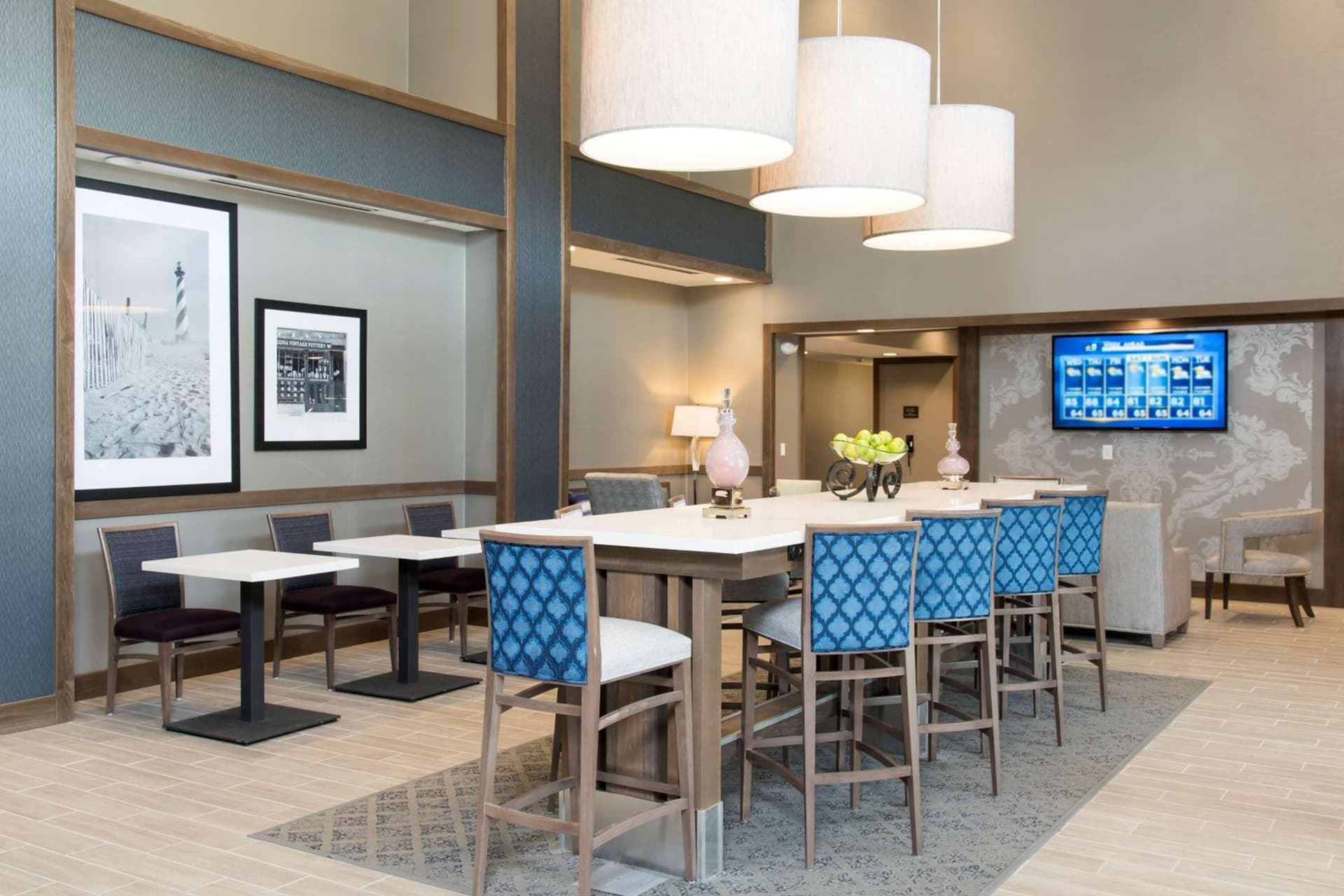 Hampton Inn and Suites Michigan City gallery photo in Michigan City, IN — image 18