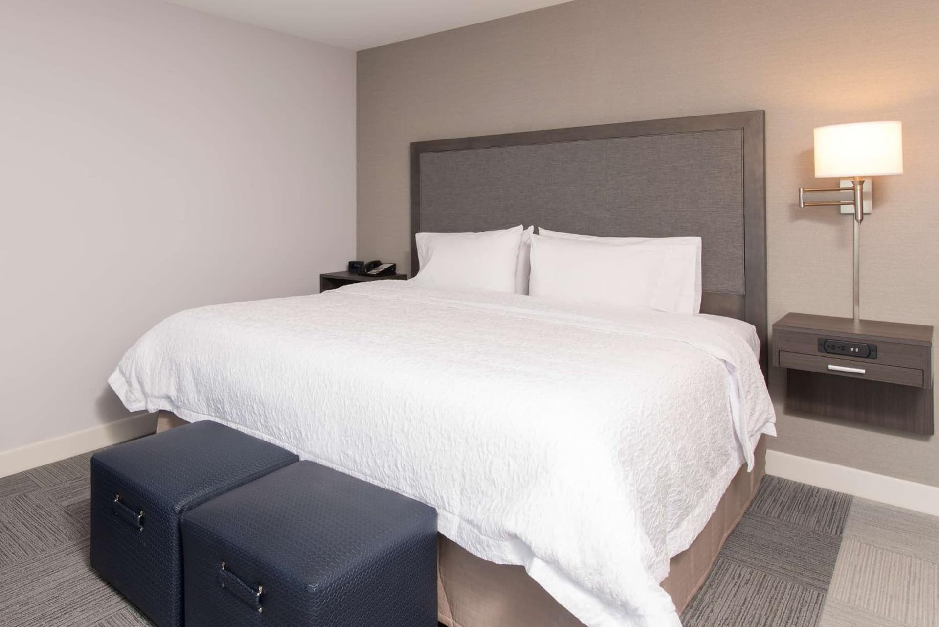 Hampton Inn and Suites Michigan City gallery photo in Michigan City, IN — image 20