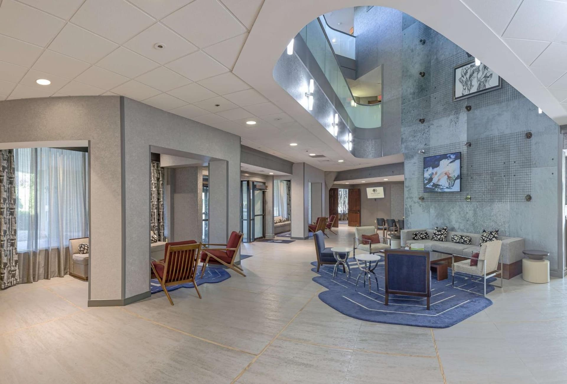 DoubleTree by Hilton Boston-Rockland interior in Rockland — gallery photo 2